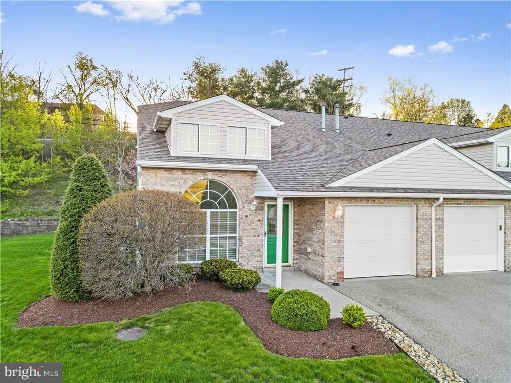Take a look at this beautiful home!  It is open living at its best. 













 New price makes it the easy choice. Call today for your private showing.
