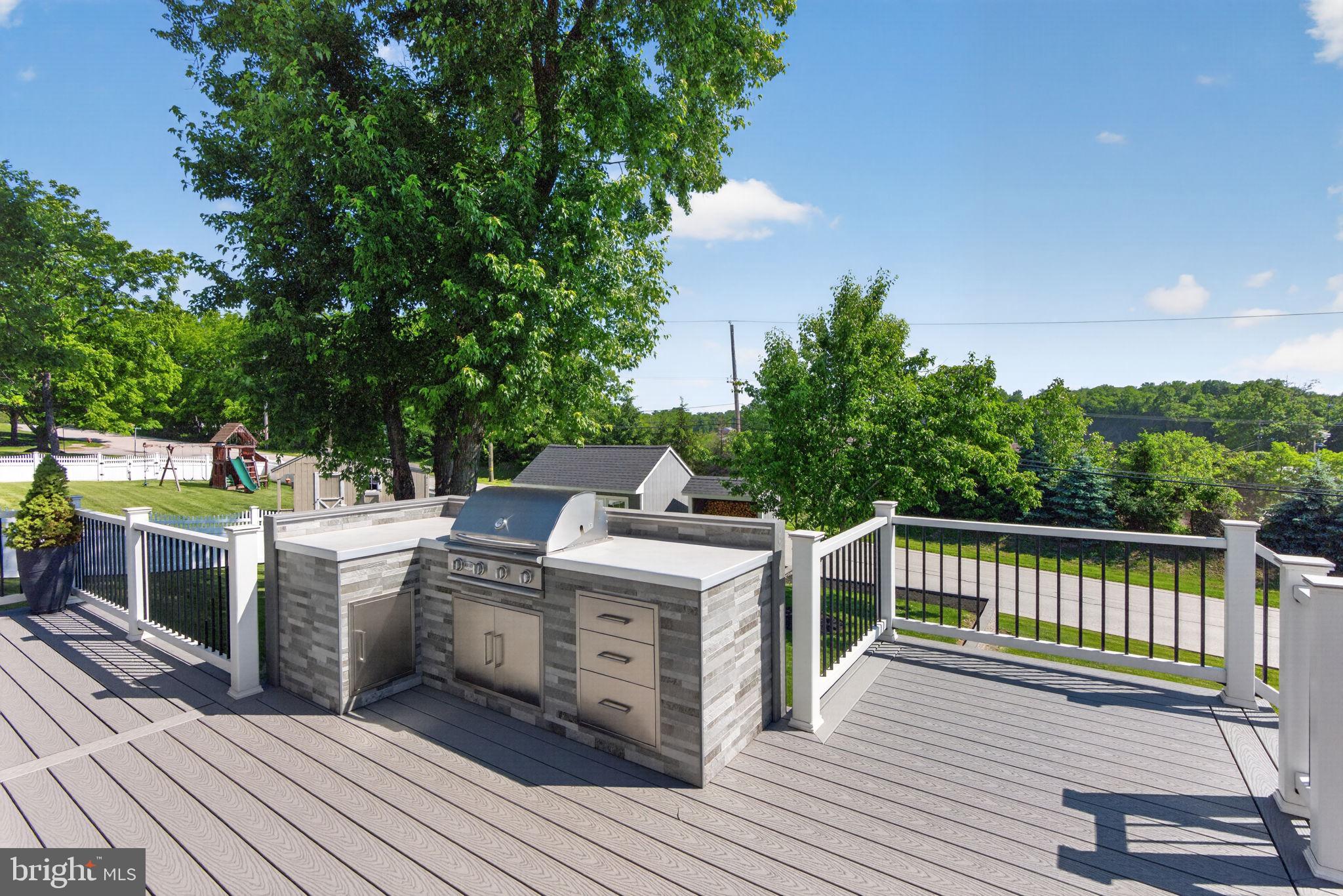 NORRITON WOODS - Residential