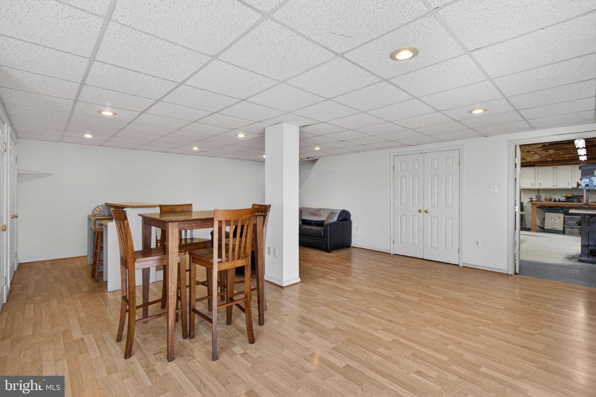 NORRITON WOODS - Residential