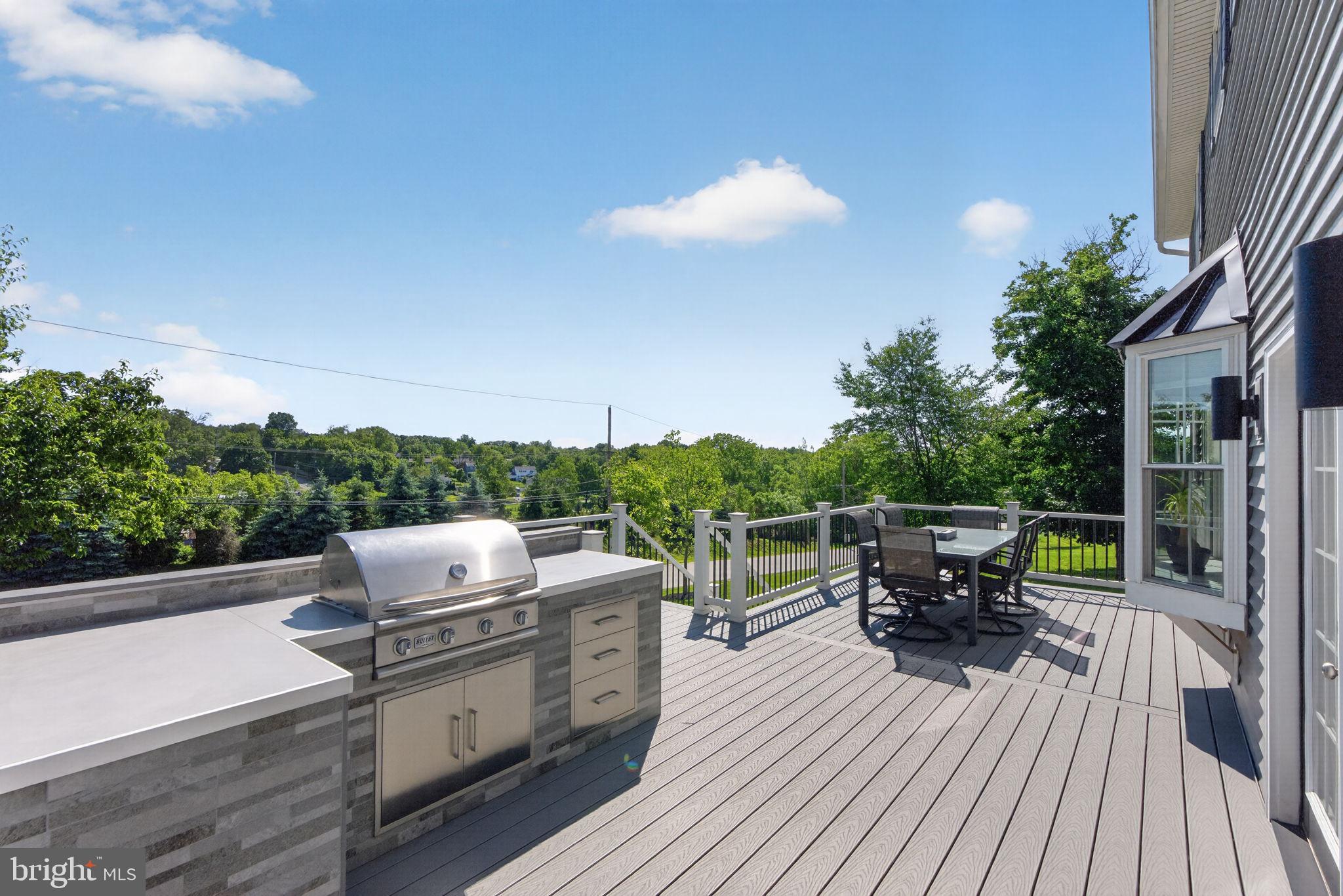 NORRITON WOODS - Residential