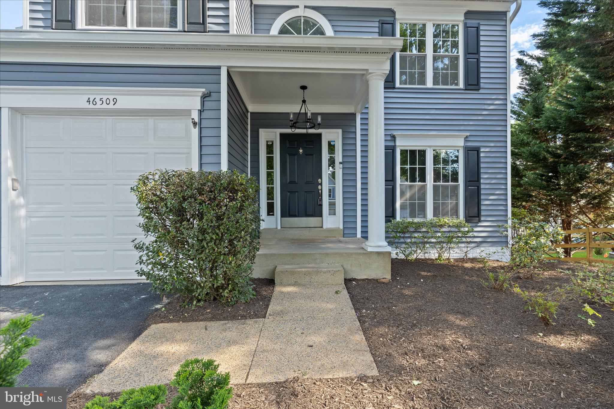 POTOMAC LAKES - Residential