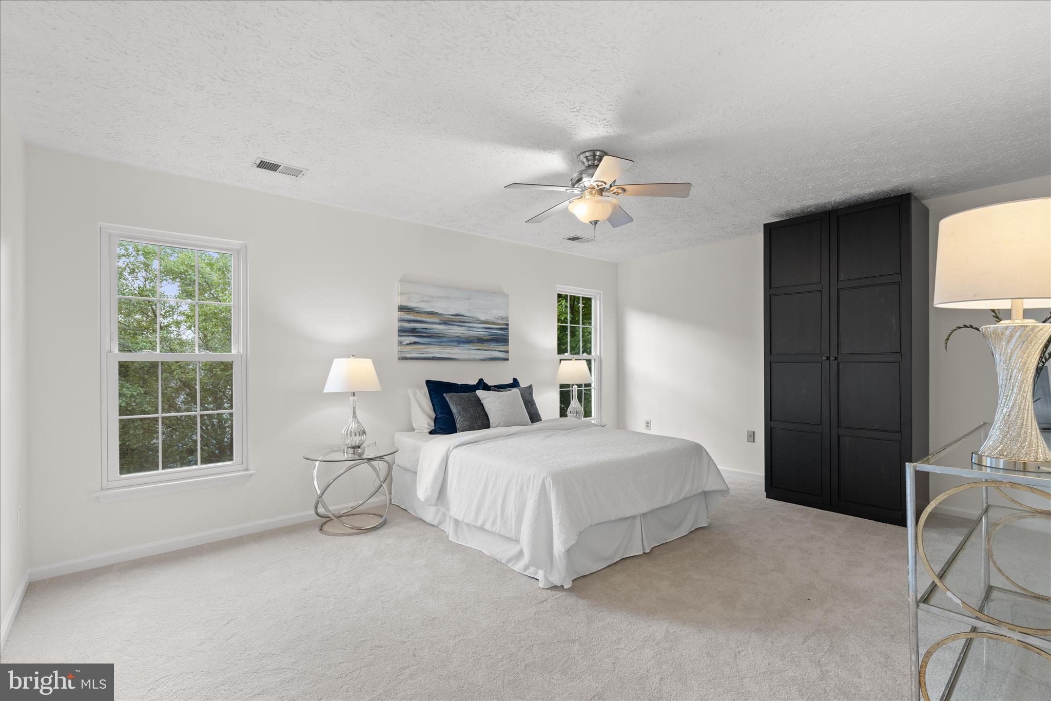 POTOMAC LAKES - Residential