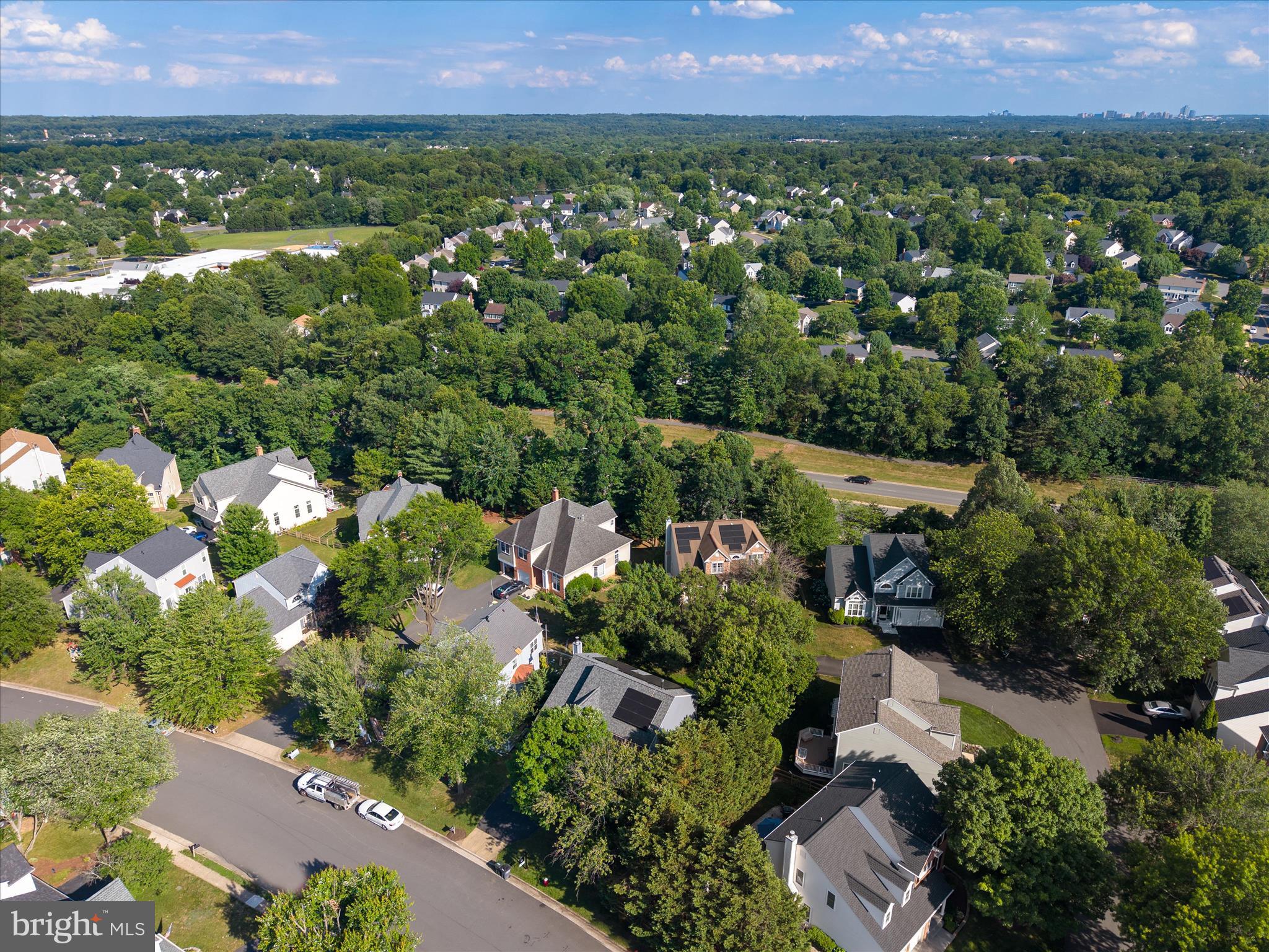 POTOMAC LAKES - Residential
