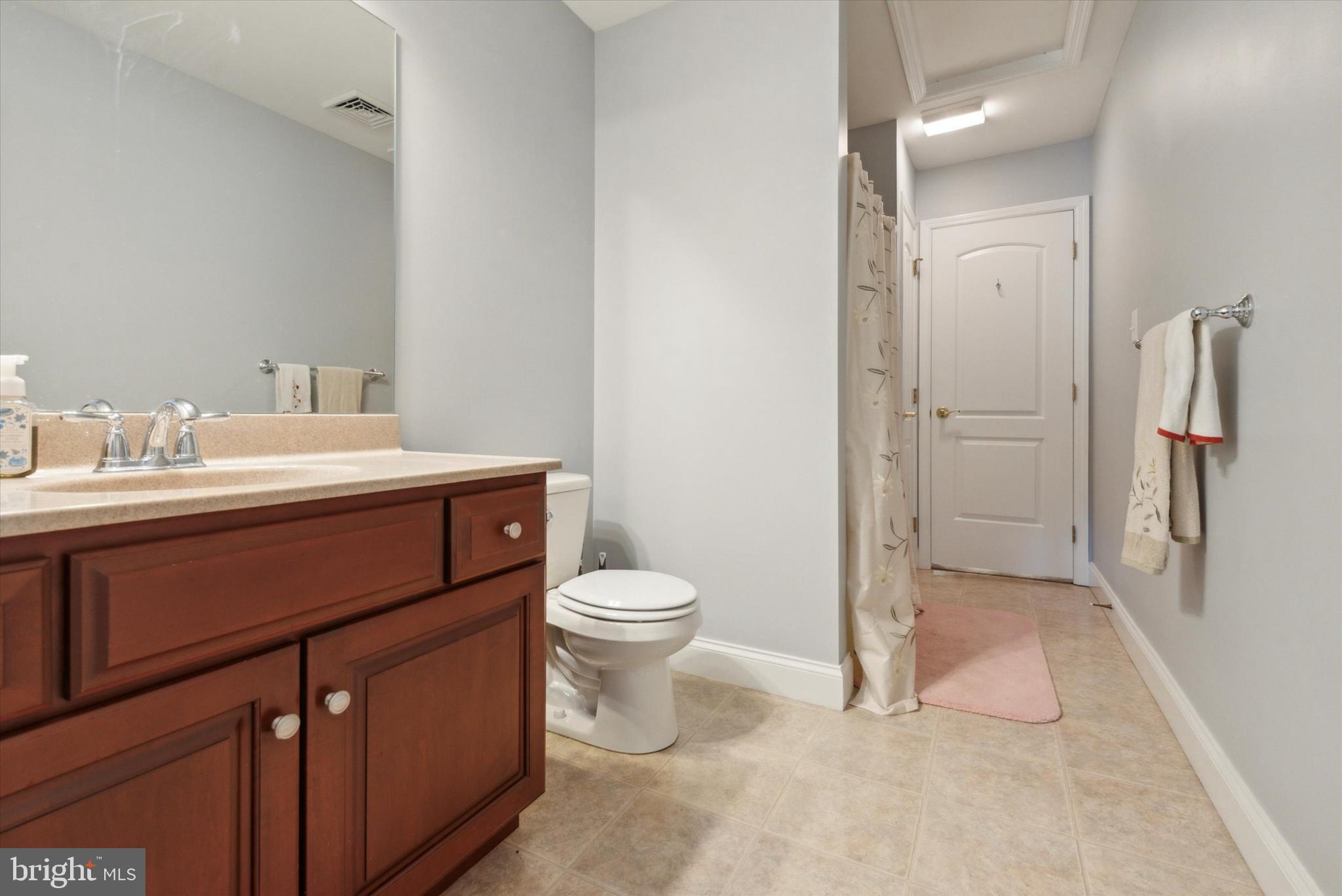 THE WOODS AT ROCK RAYMOND - Residential