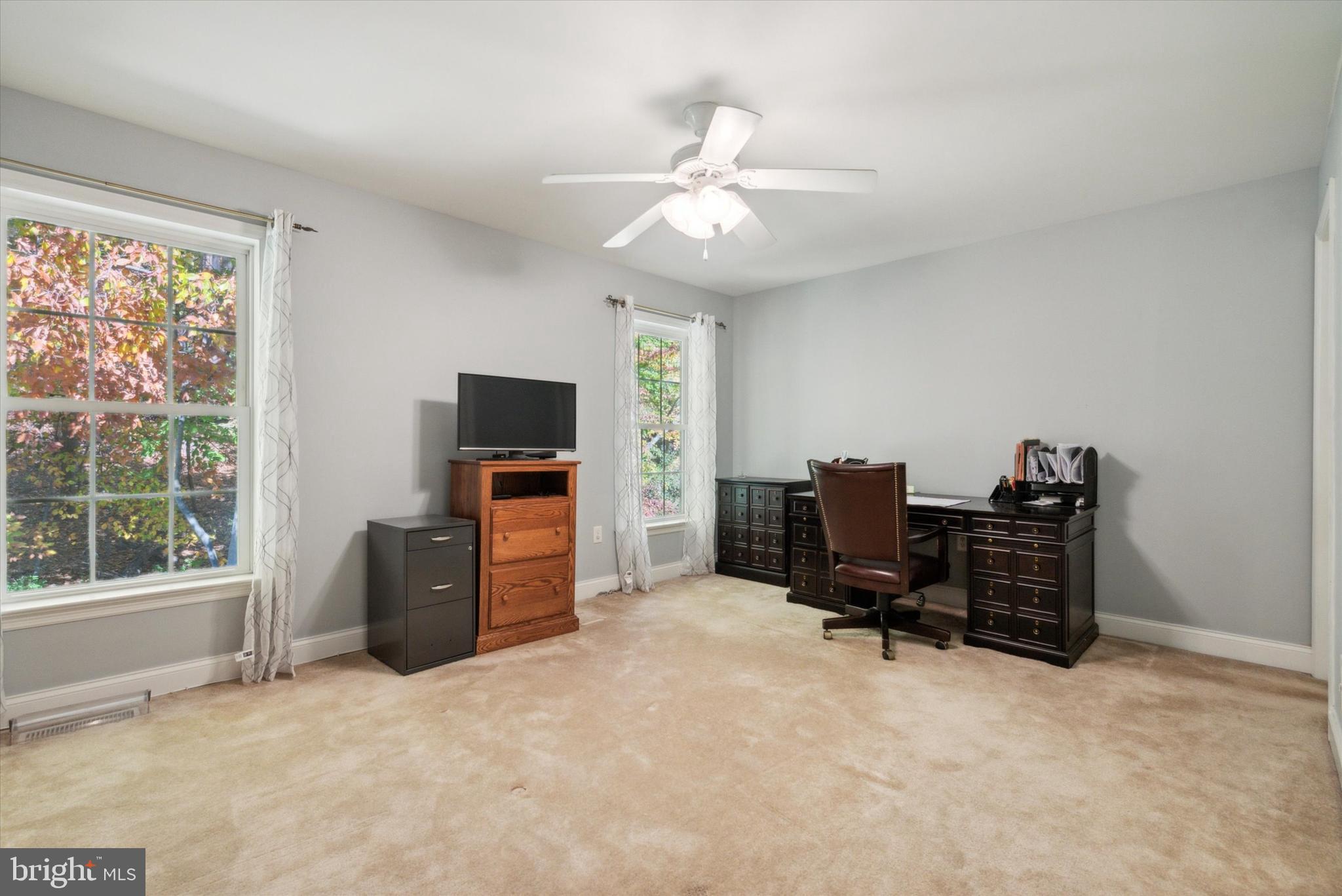 THE WOODS AT ROCK RAYMOND - Residential