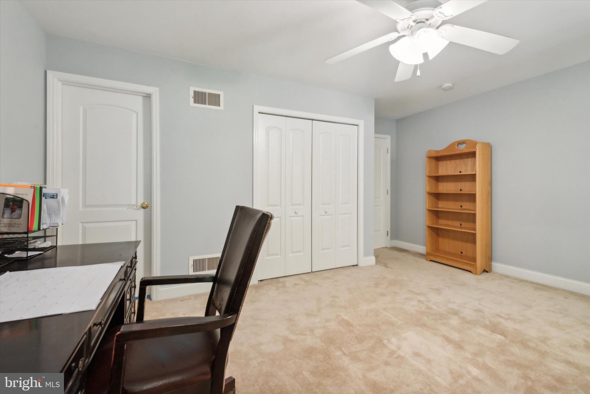 THE WOODS AT ROCK RAYMOND - Residential