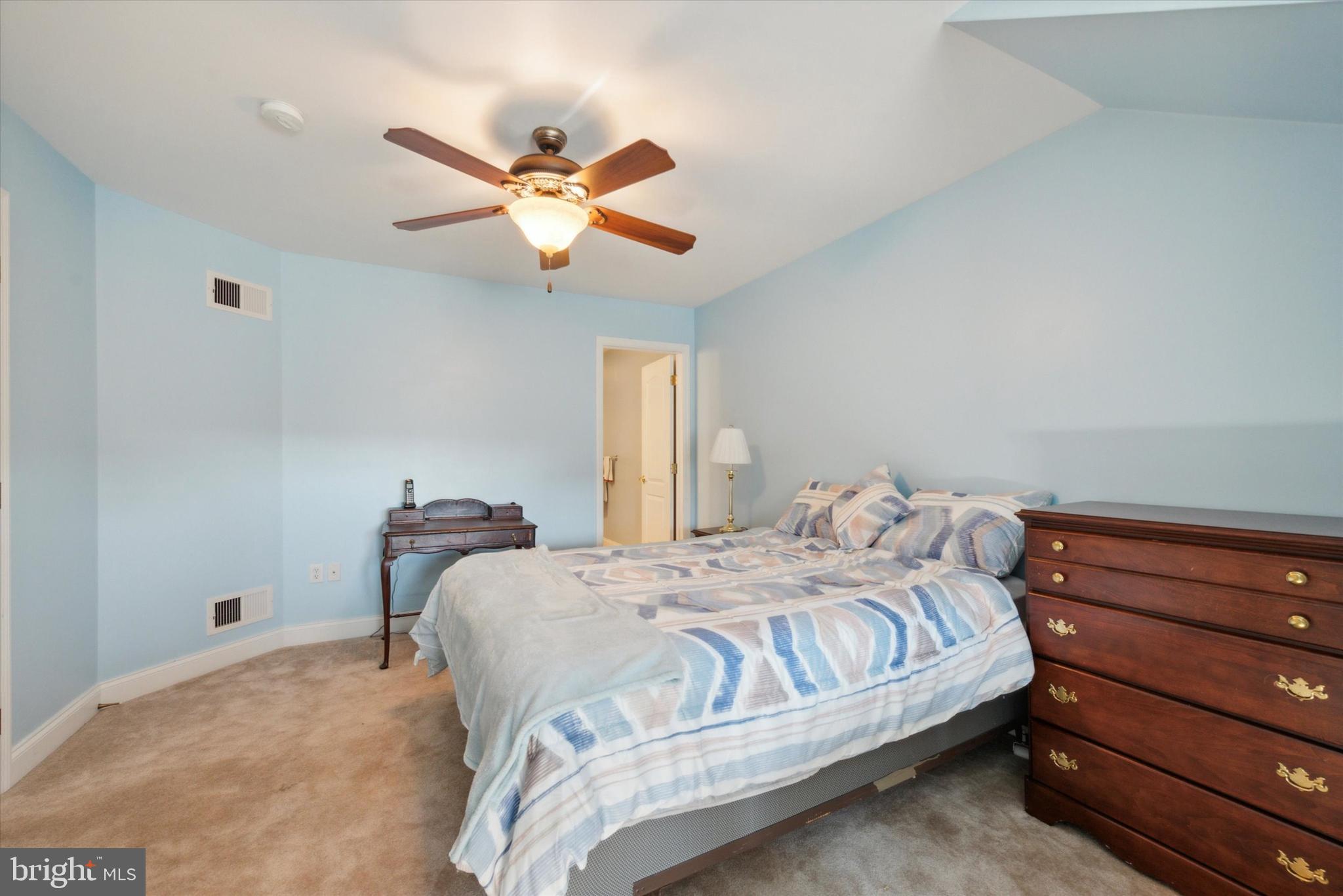 THE WOODS AT ROCK RAYMOND - Residential