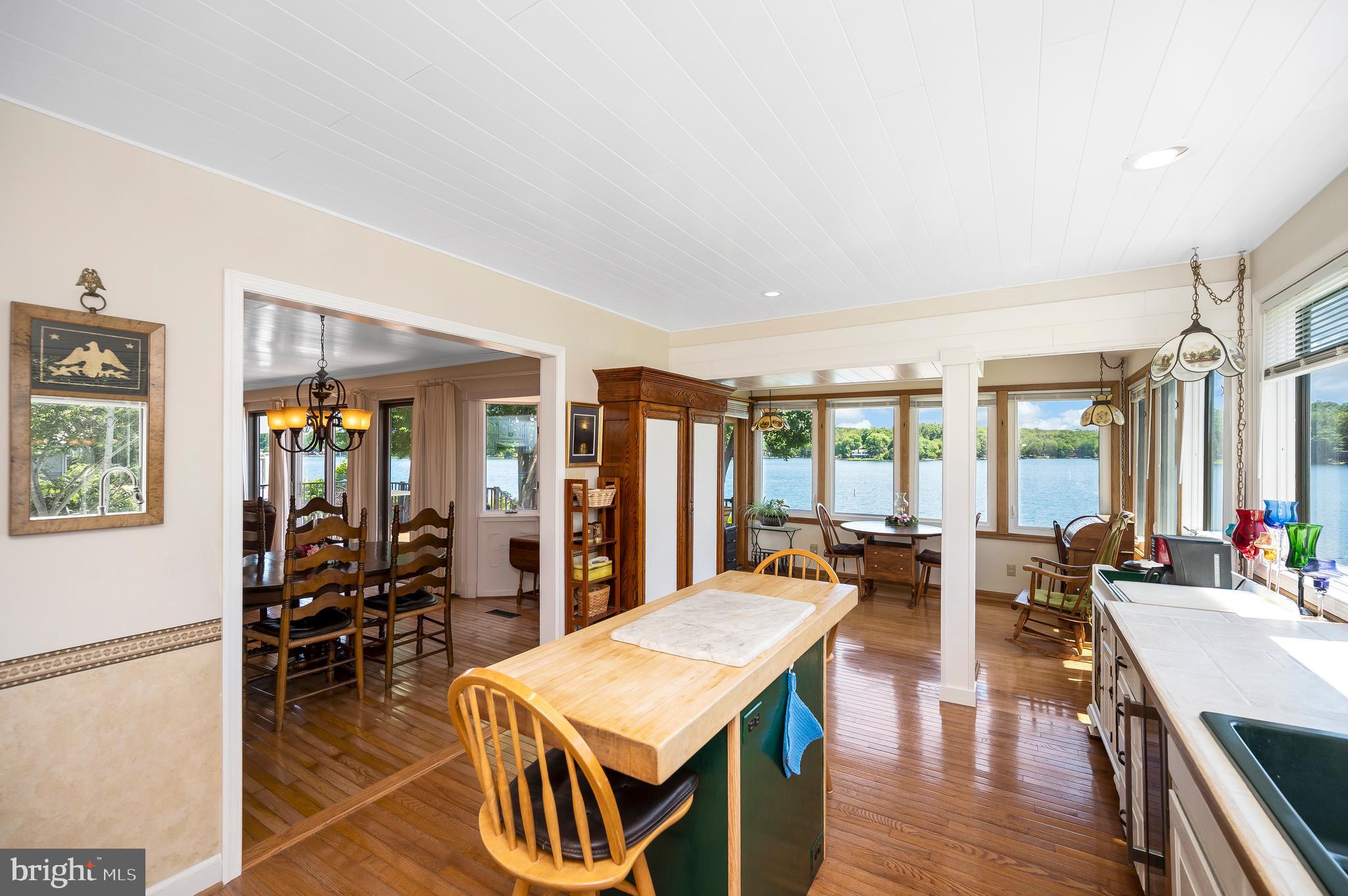 LAKE OF THE WOODS - Residential