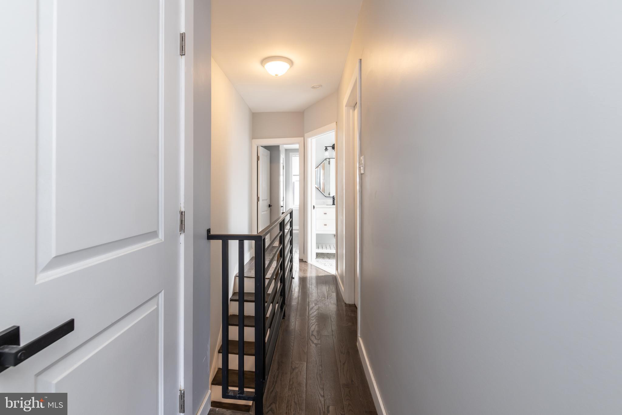 DICKINSON NARROWS - Residential