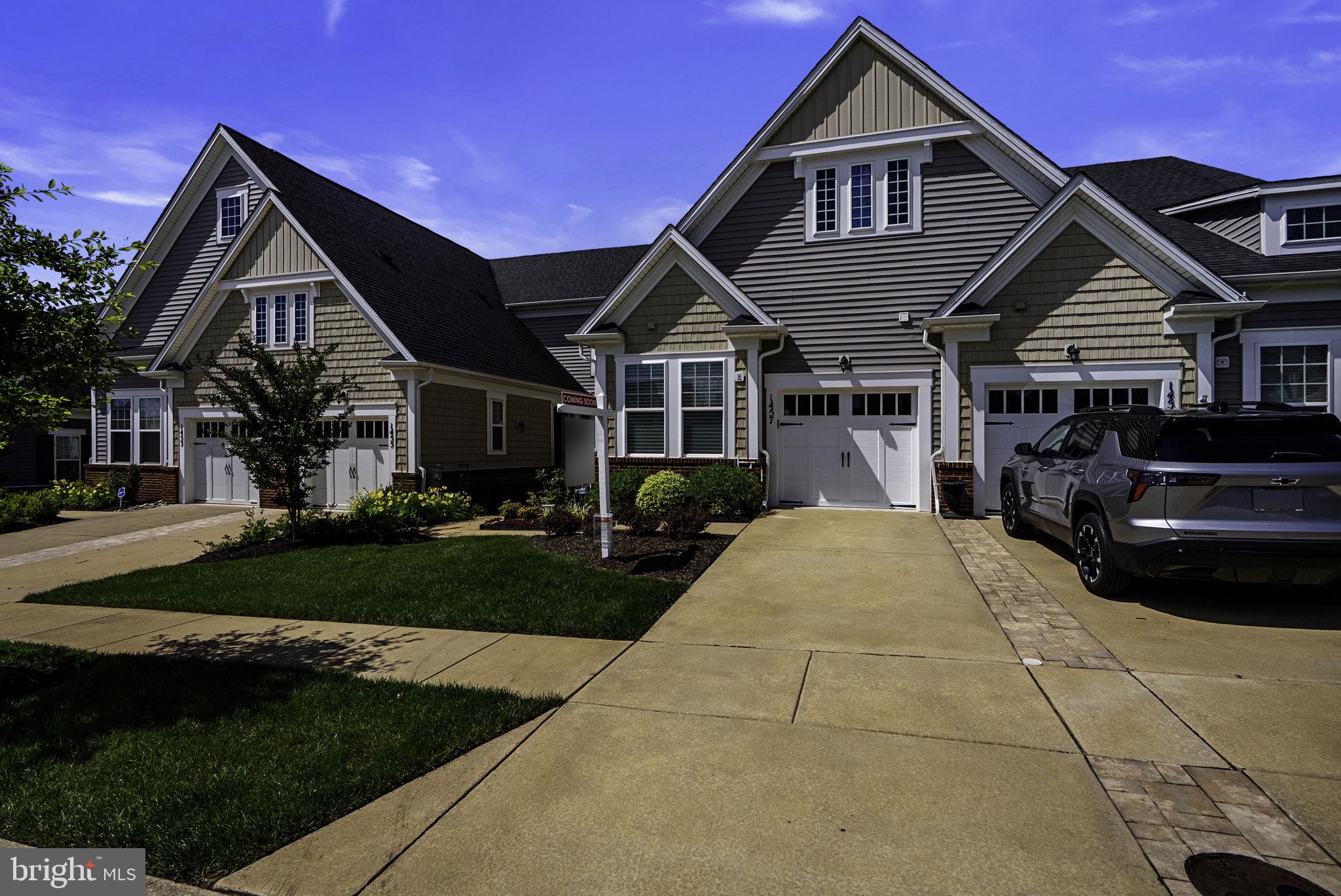 REGENCY AT TWO RIVERS - Residential