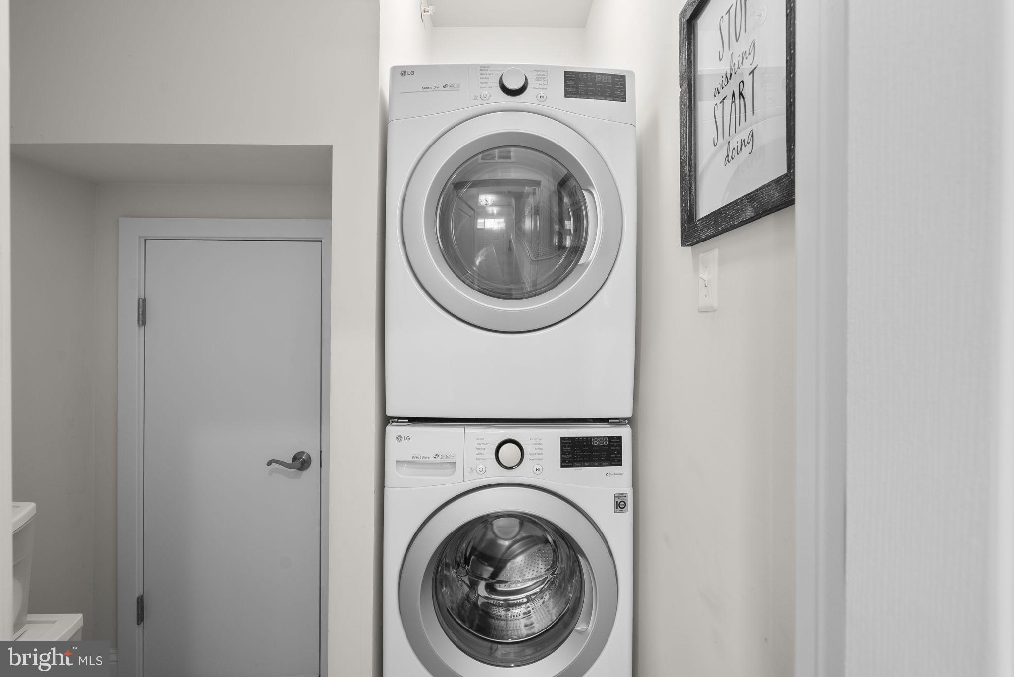 REGENCY AT TWO RIVERS - Residential