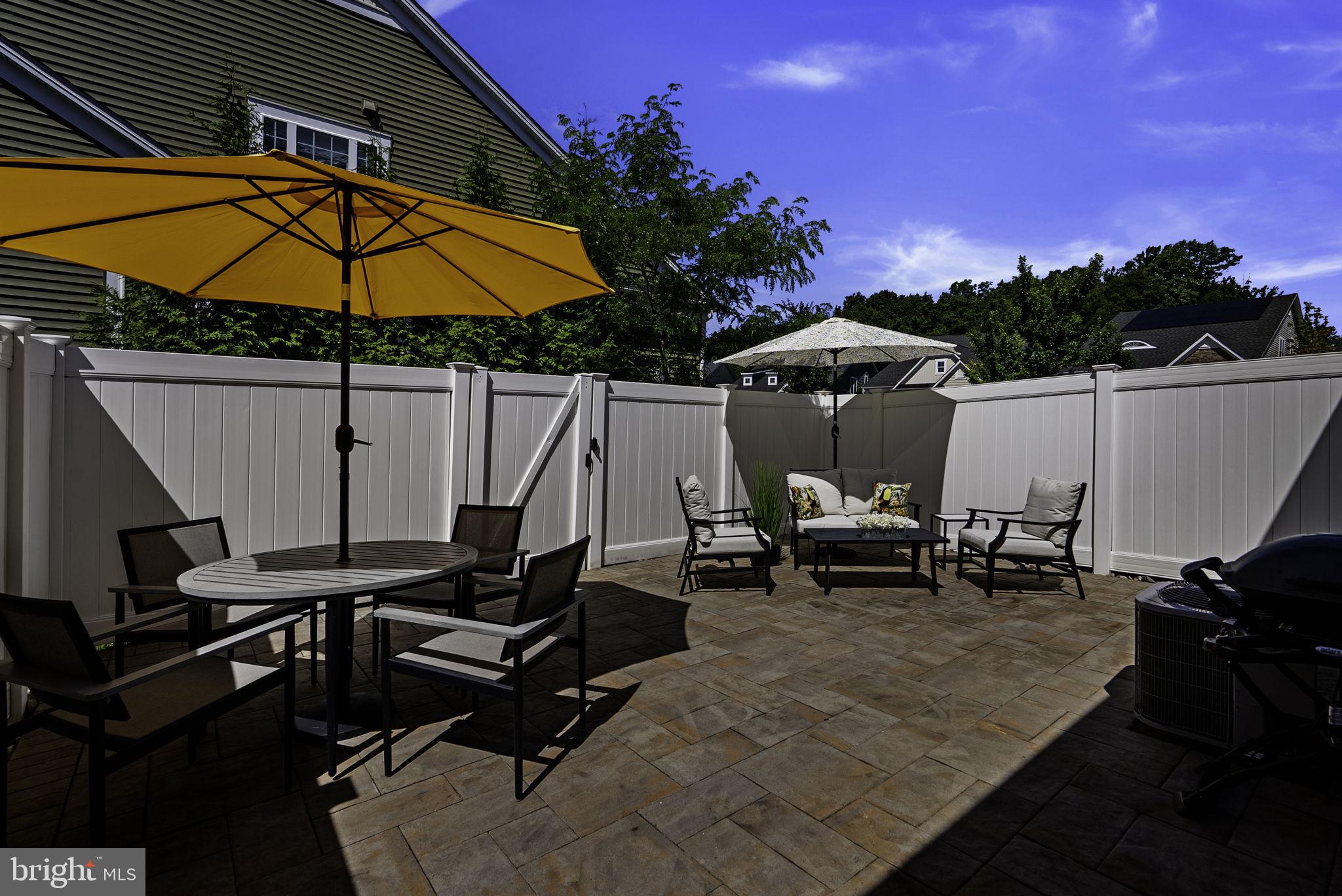 REGENCY AT TWO RIVERS - Residential