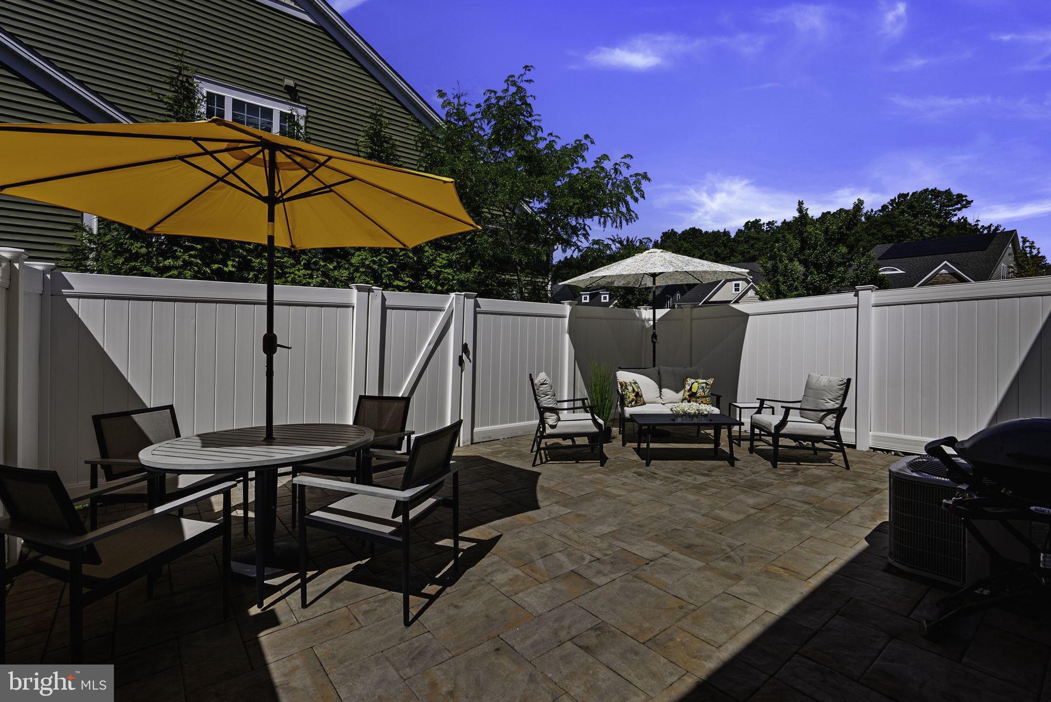 REGENCY AT TWO RIVERS - Residential