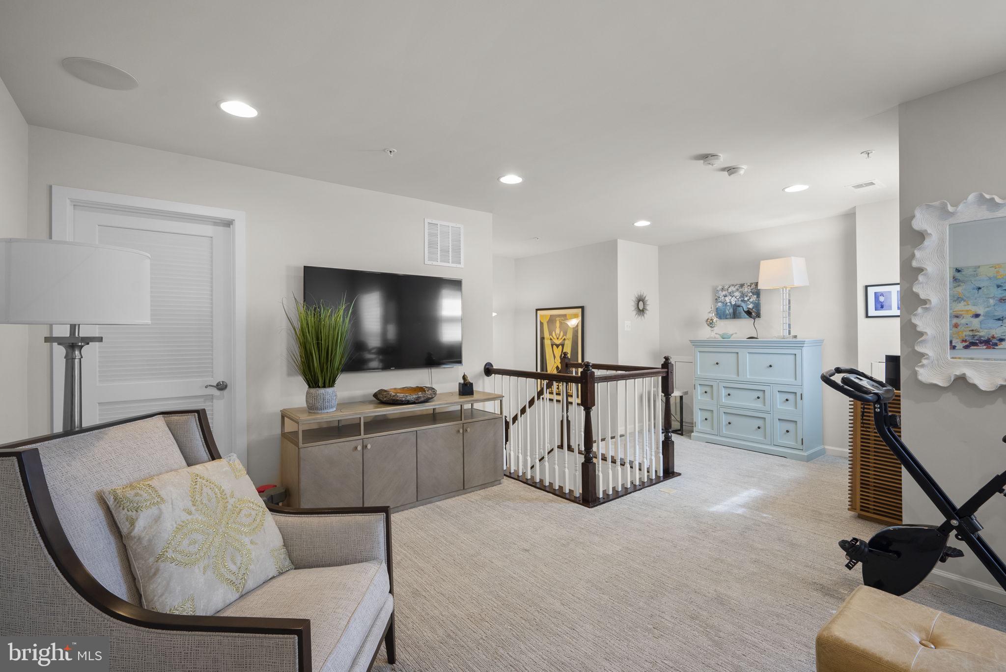 REGENCY AT TWO RIVERS - Residential