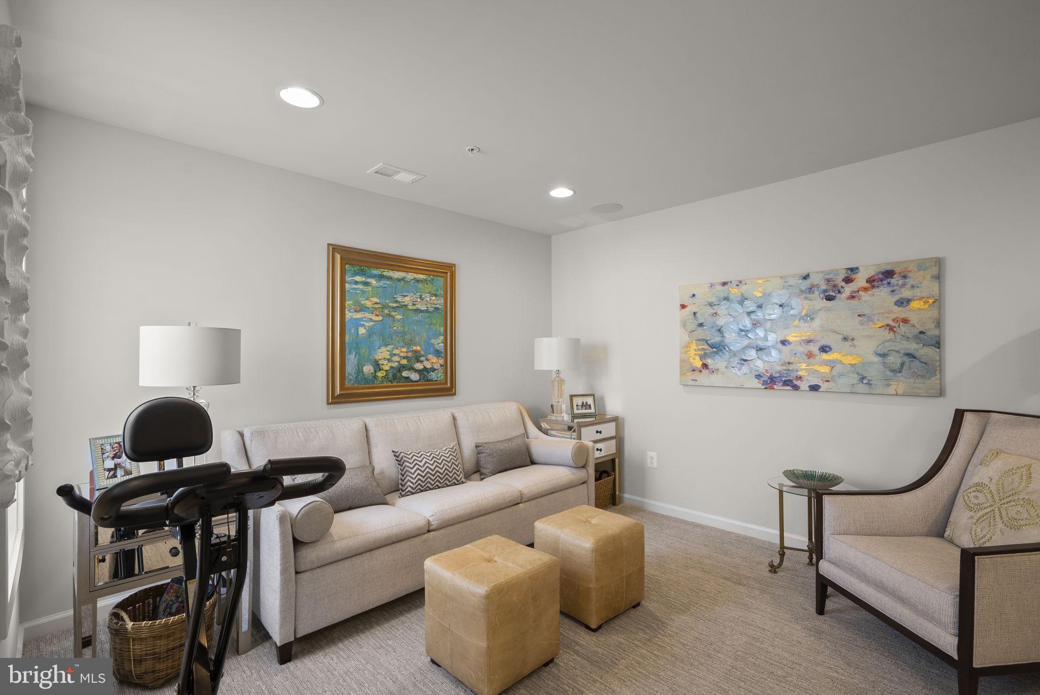REGENCY AT TWO RIVERS - Residential