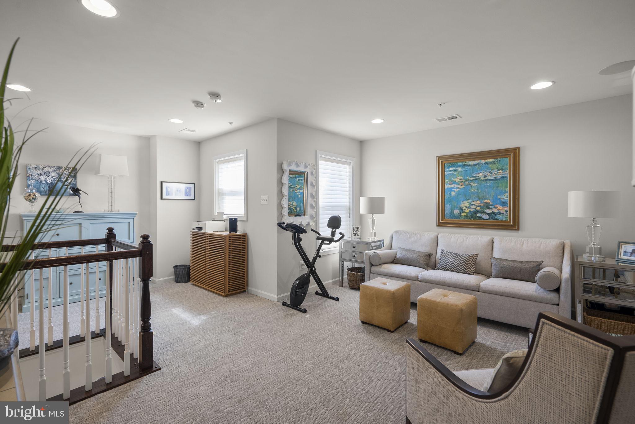 REGENCY AT TWO RIVERS - Residential