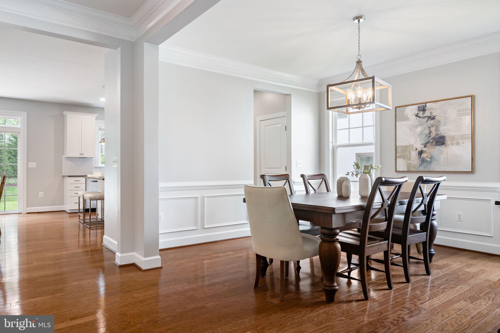 VIENNA WOODS - Residential
