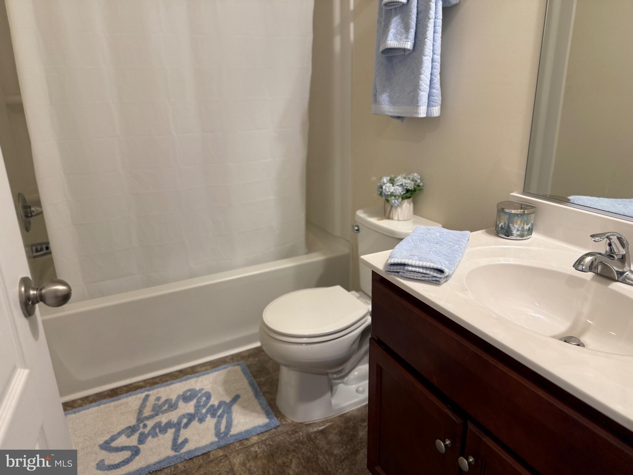 THE TOWNES AT TASKER - Residential