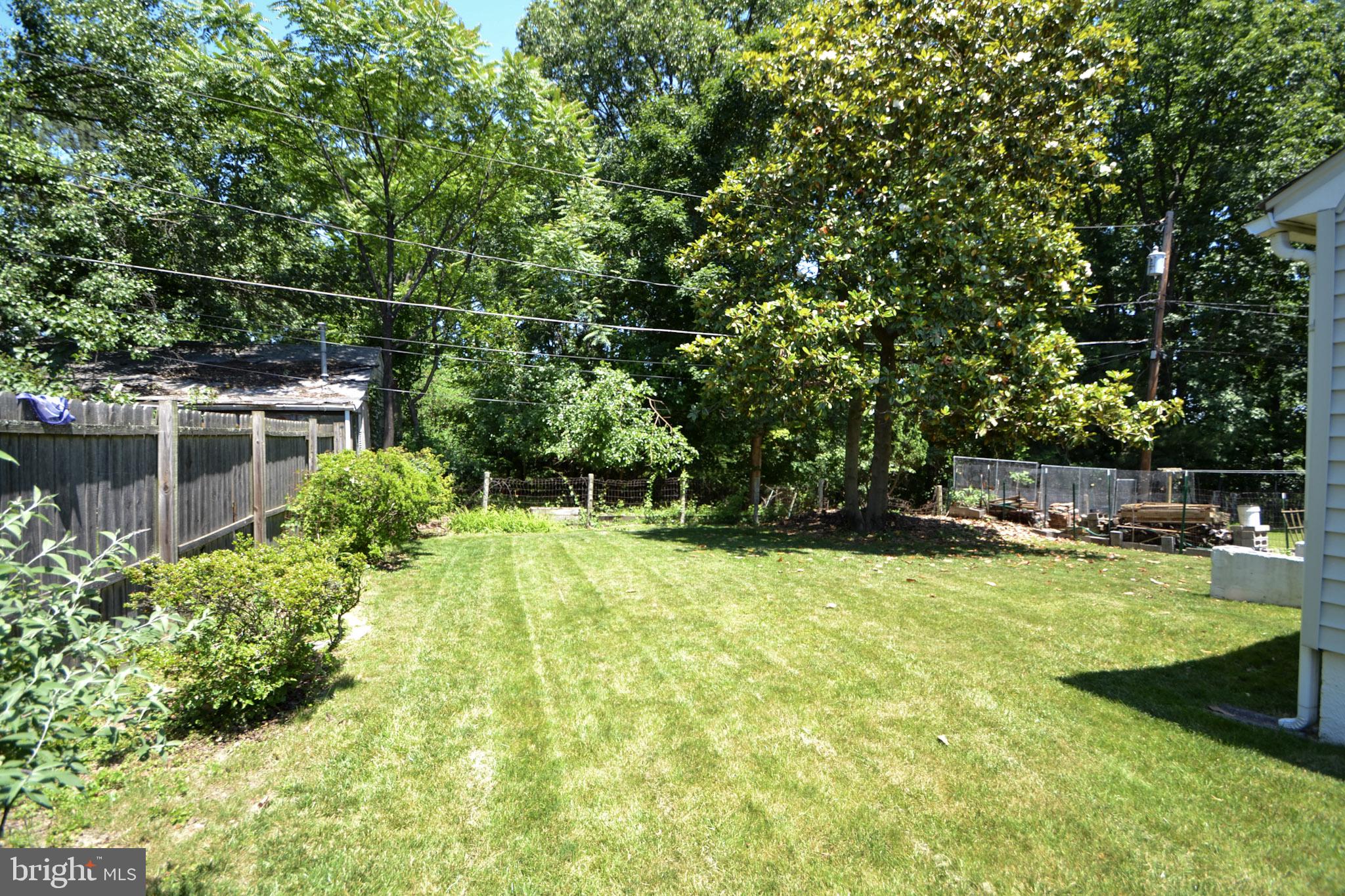 HILLENDALE PARK - Residential