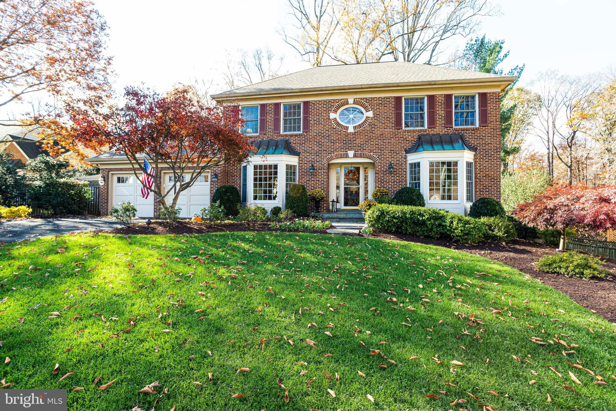 LANGLEY OAKS - Residential