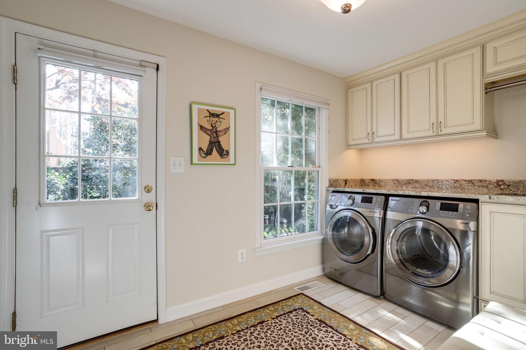 LANGLEY OAKS - Residential