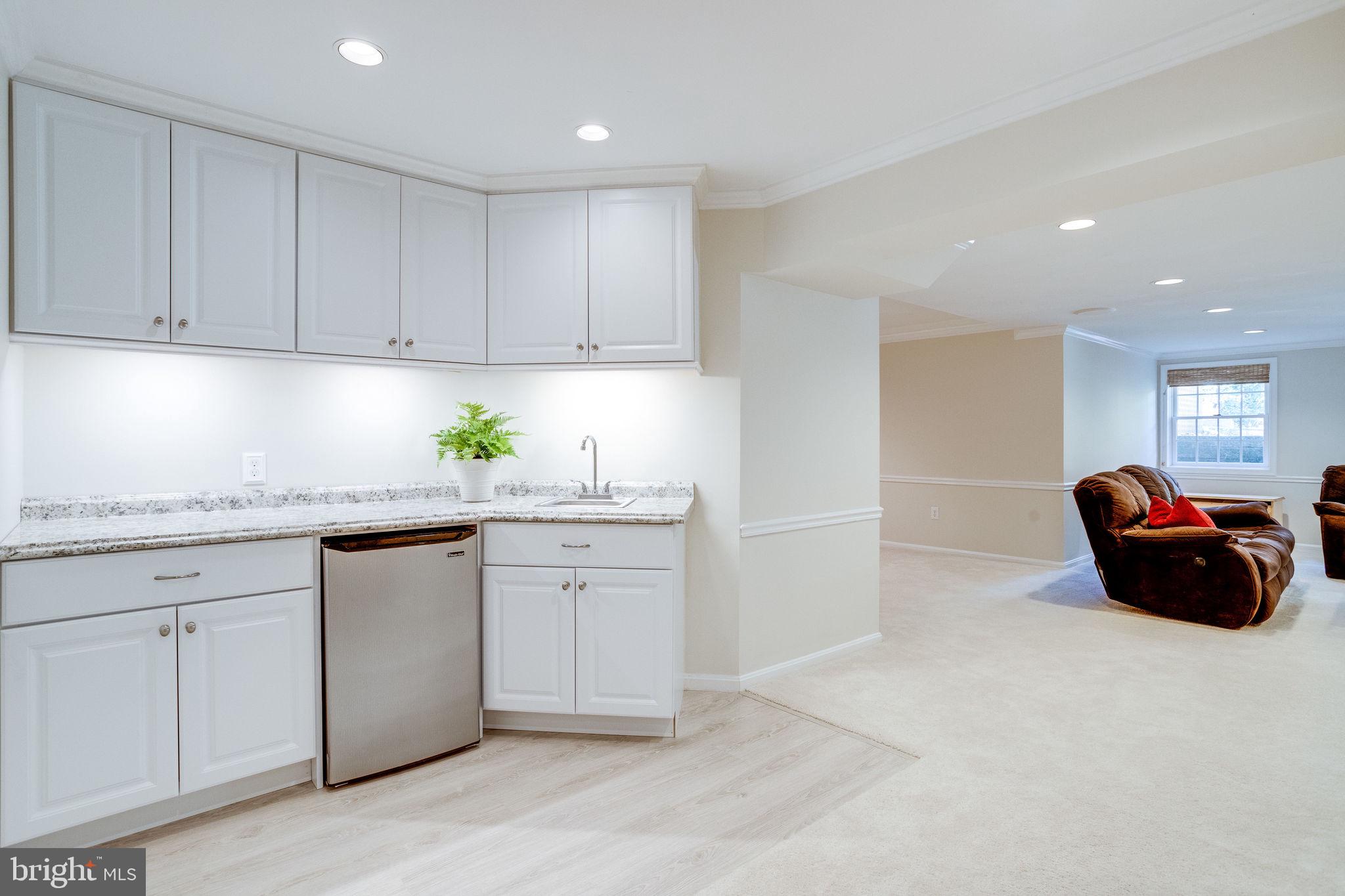 LANGLEY OAKS - Residential