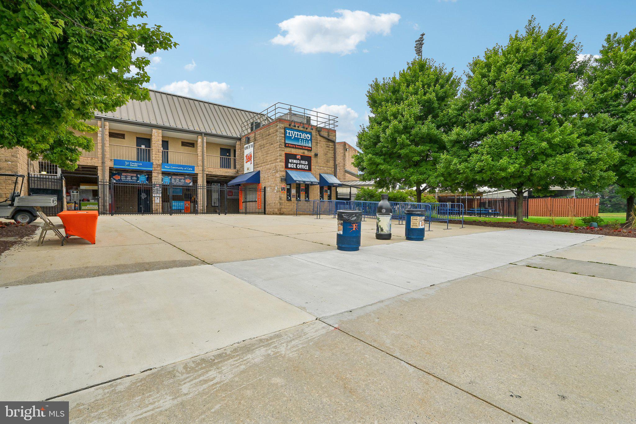 LINTON AT BALLENGER - Residential