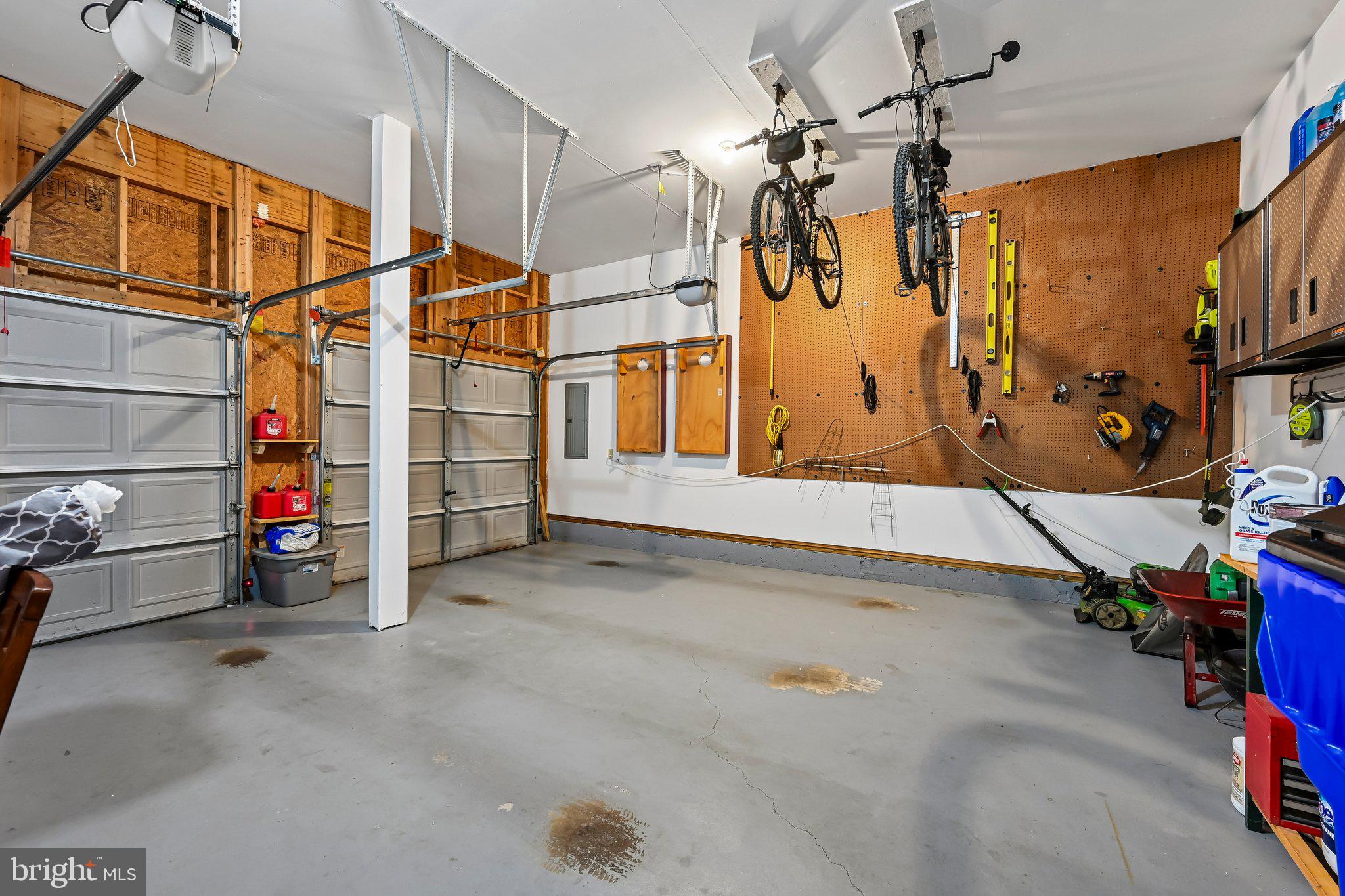 LINTON AT BALLENGER - Residential