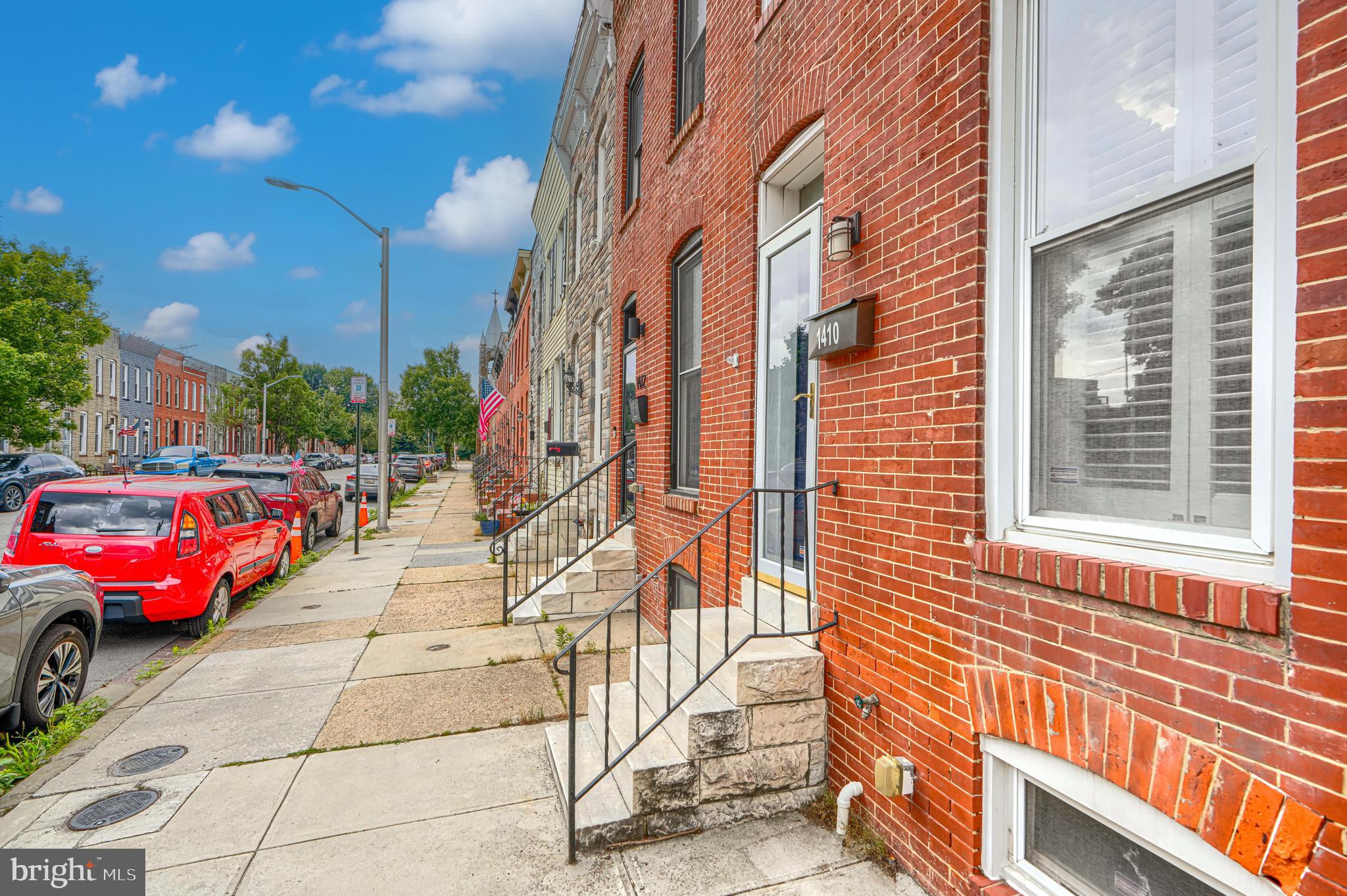 LOCUST POINT - Residential