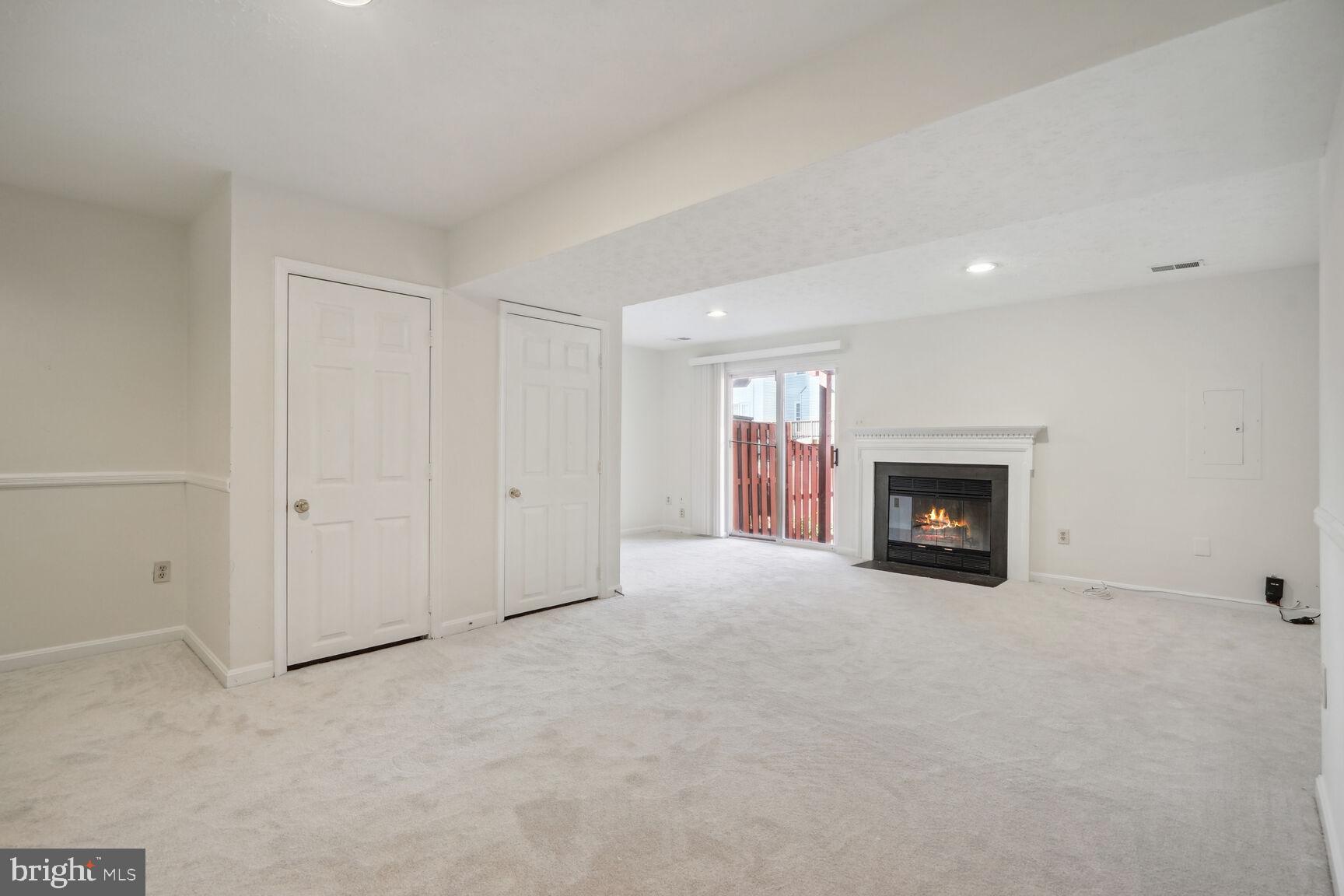 KINGSTOWNE - Residential