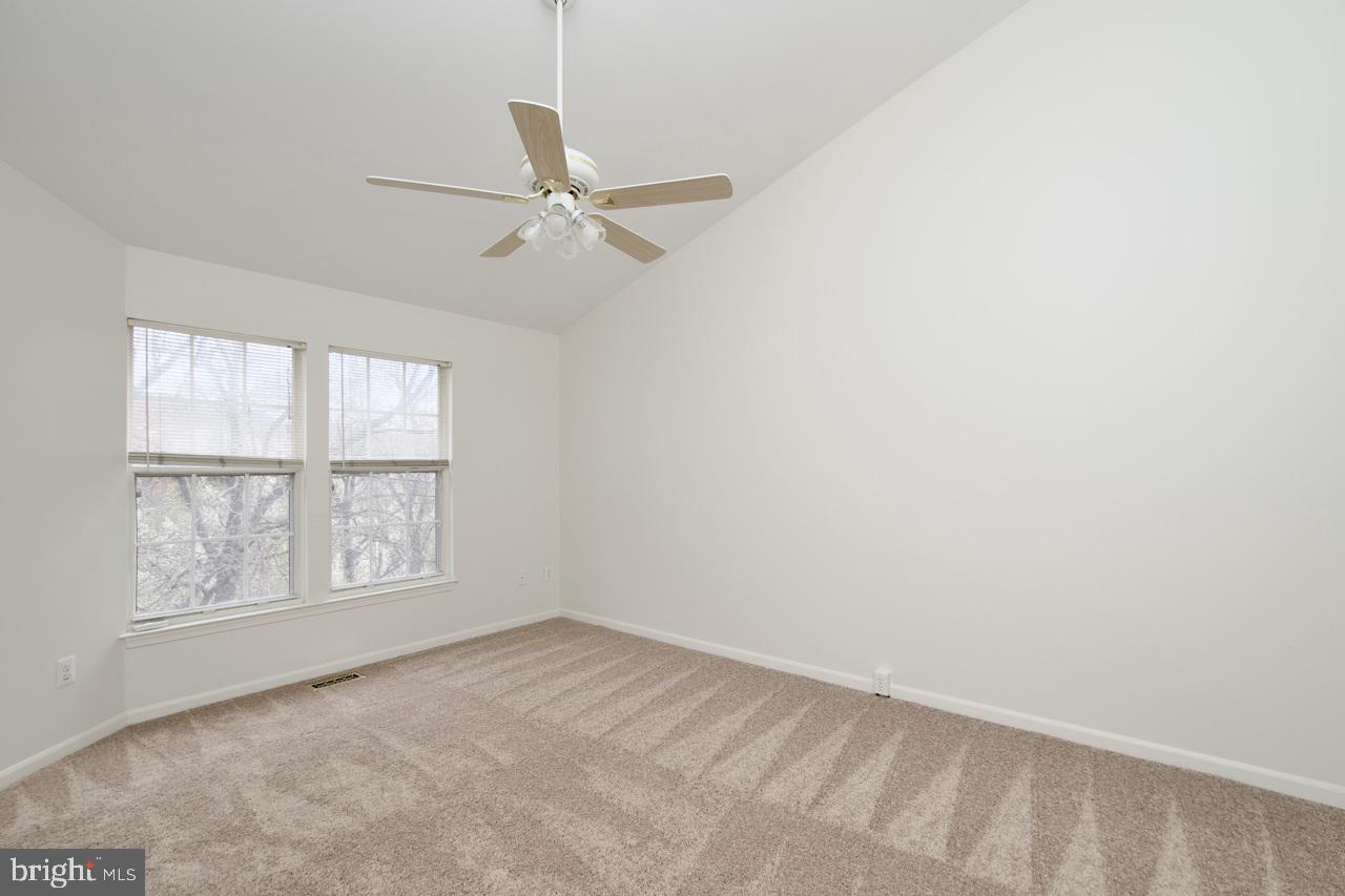 KINGSTOWNE - Residential