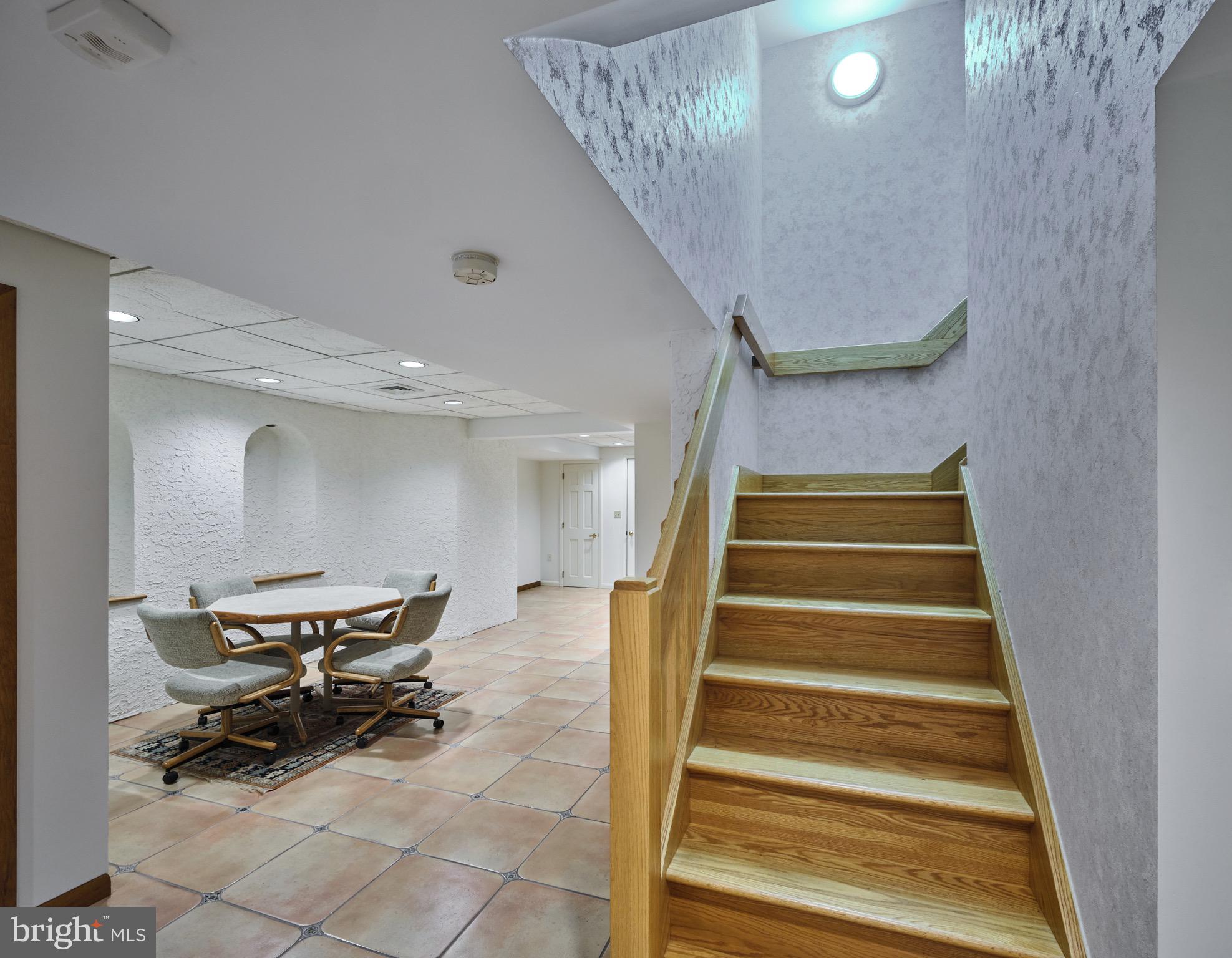 NON AVAILABLE - Residential