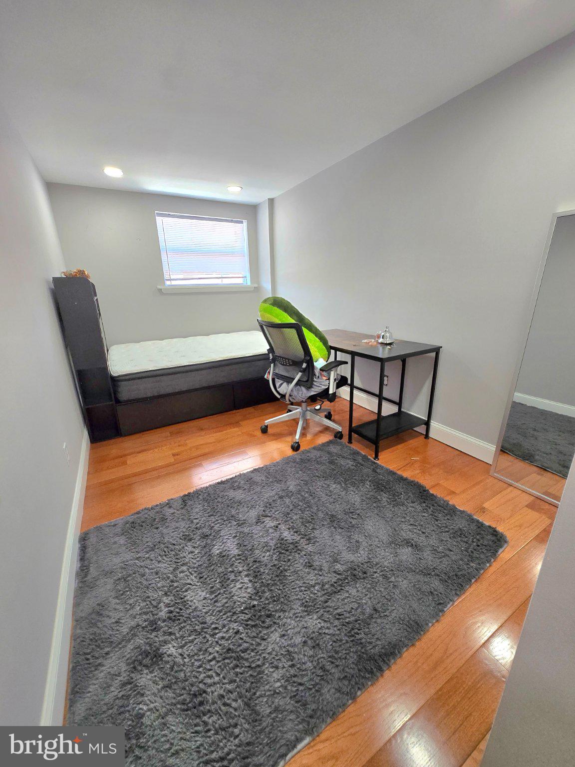 PHILADELPHIA - Residential