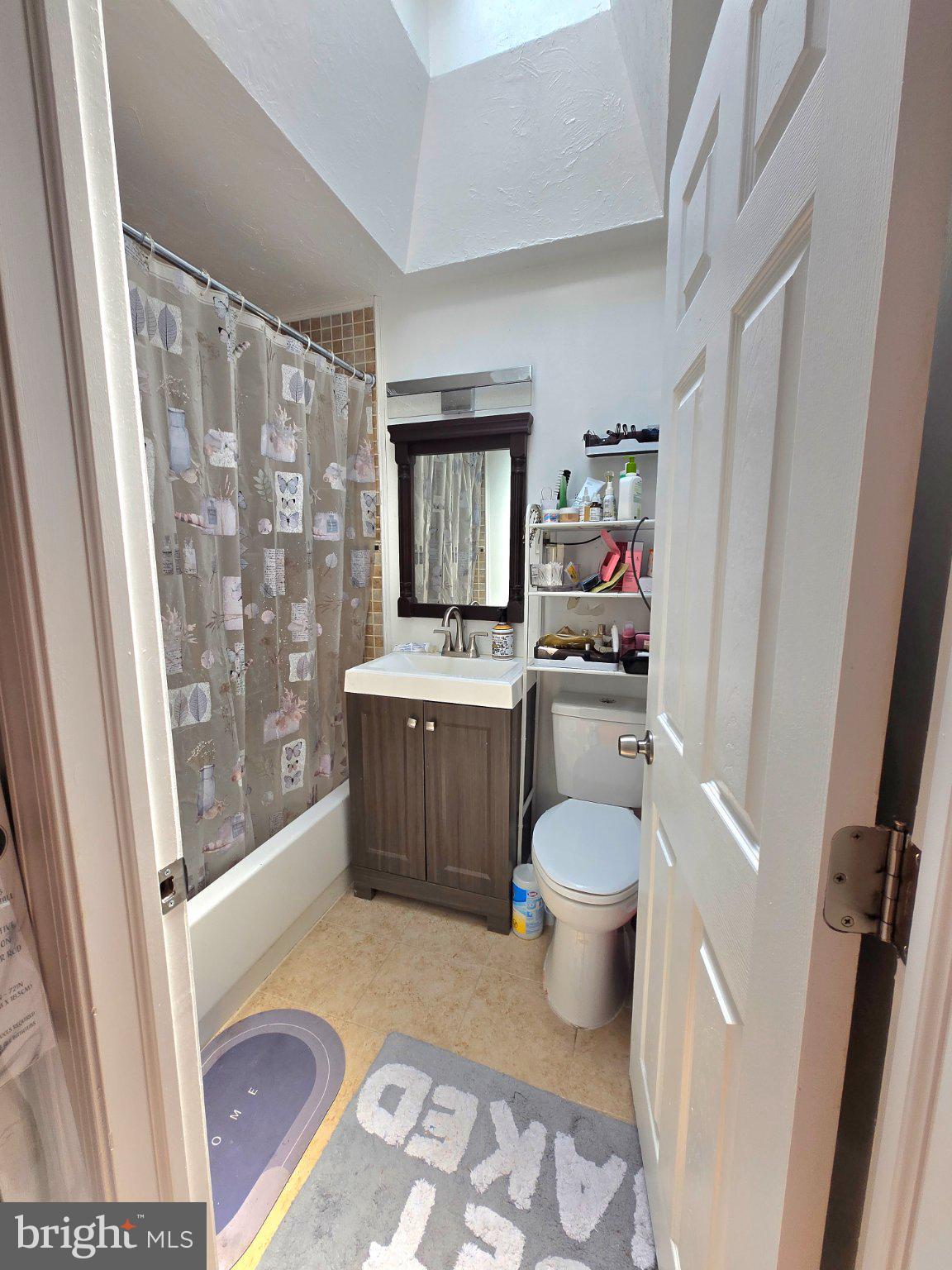 PHILADELPHIA - Residential