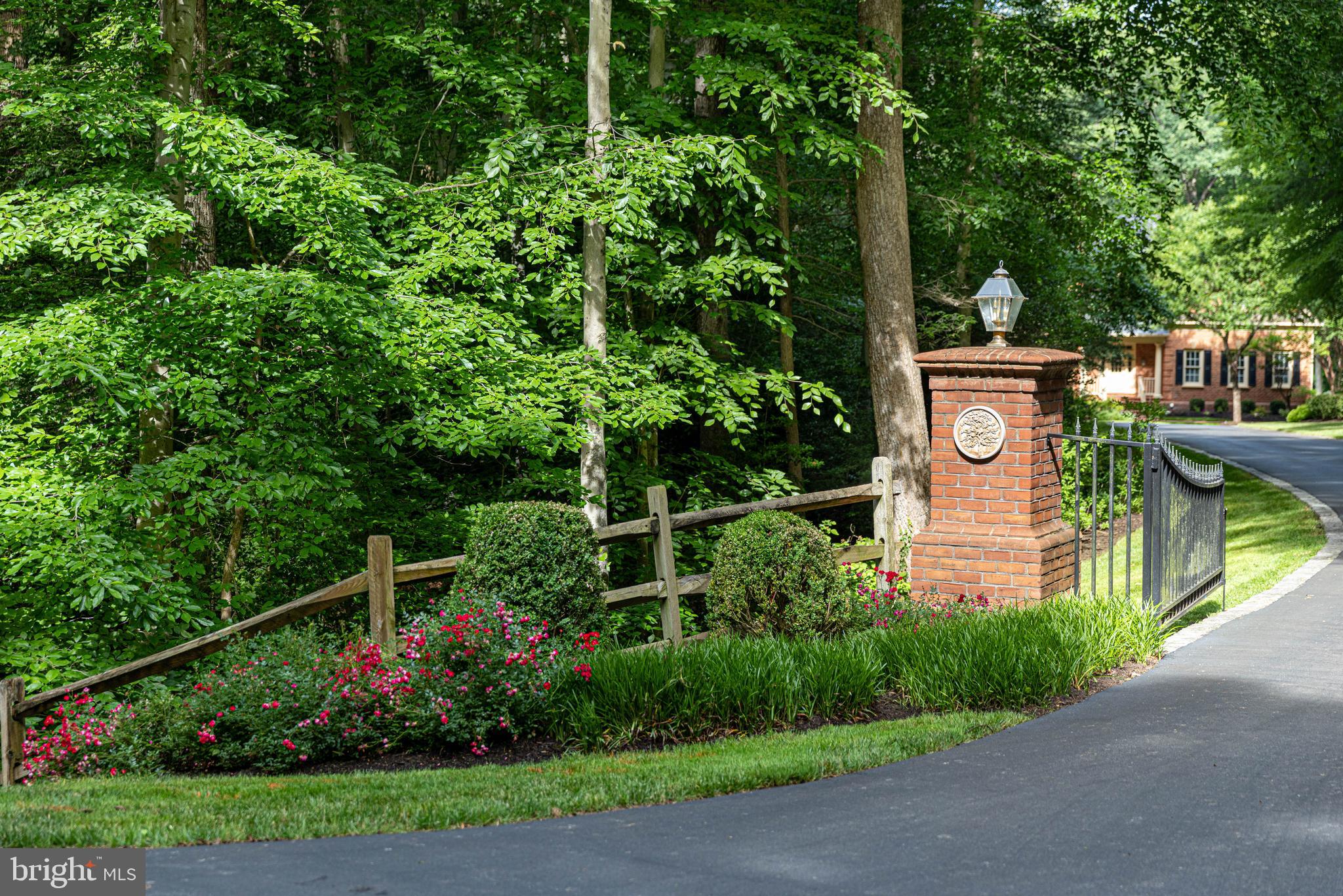 CATHEDRAL FOREST - Residential