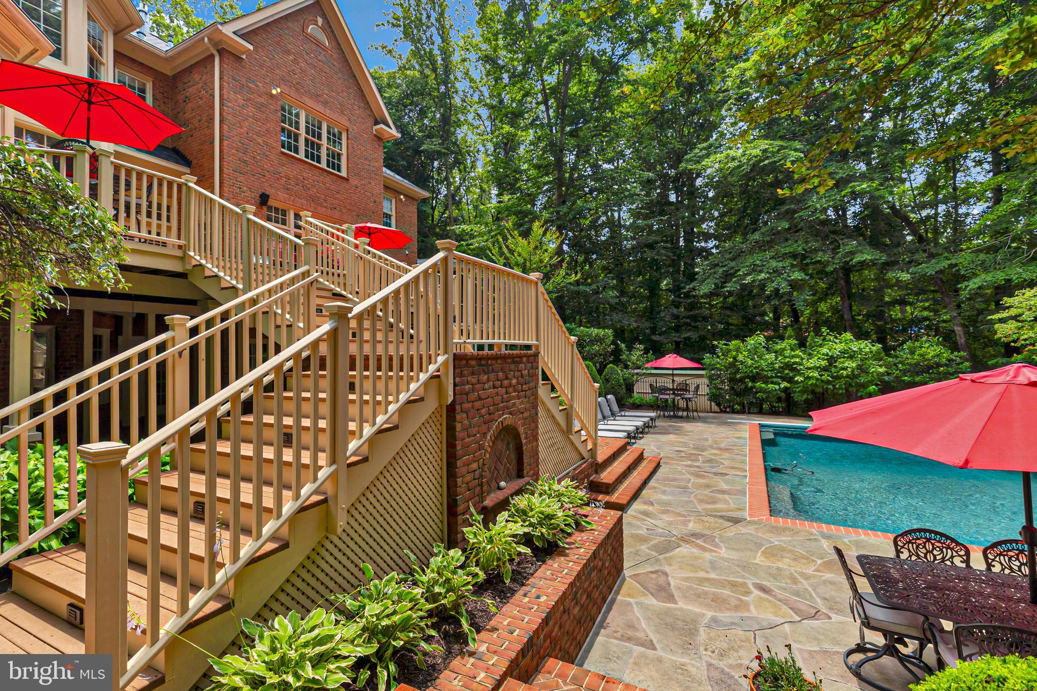 CATHEDRAL FOREST - Residential