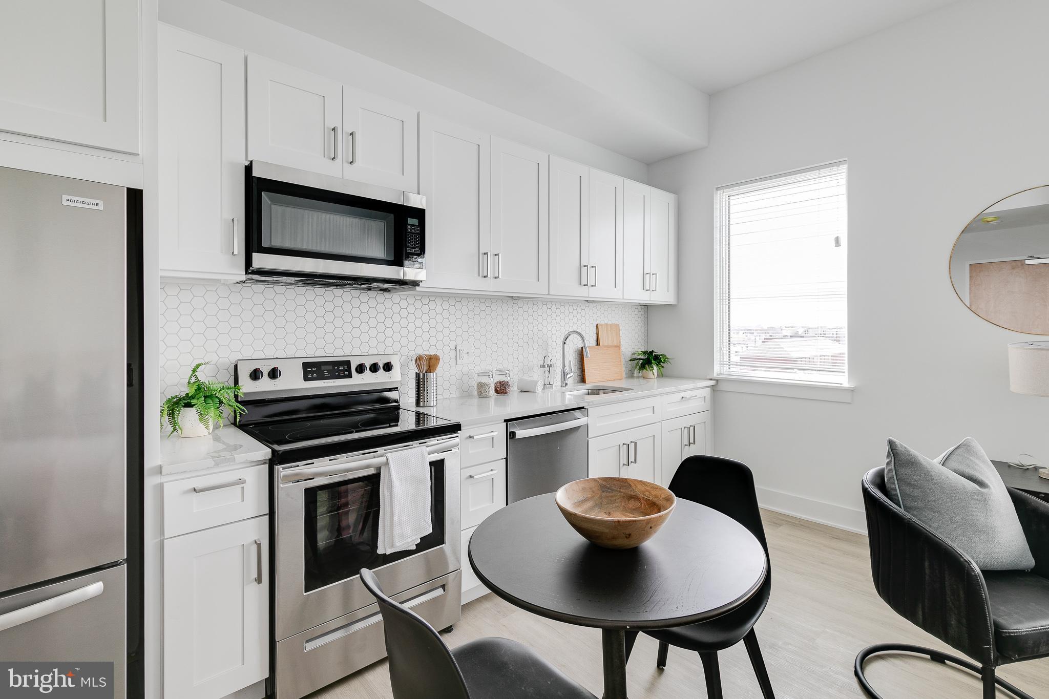 GRADUATE HOSPITAL - Residential Lease