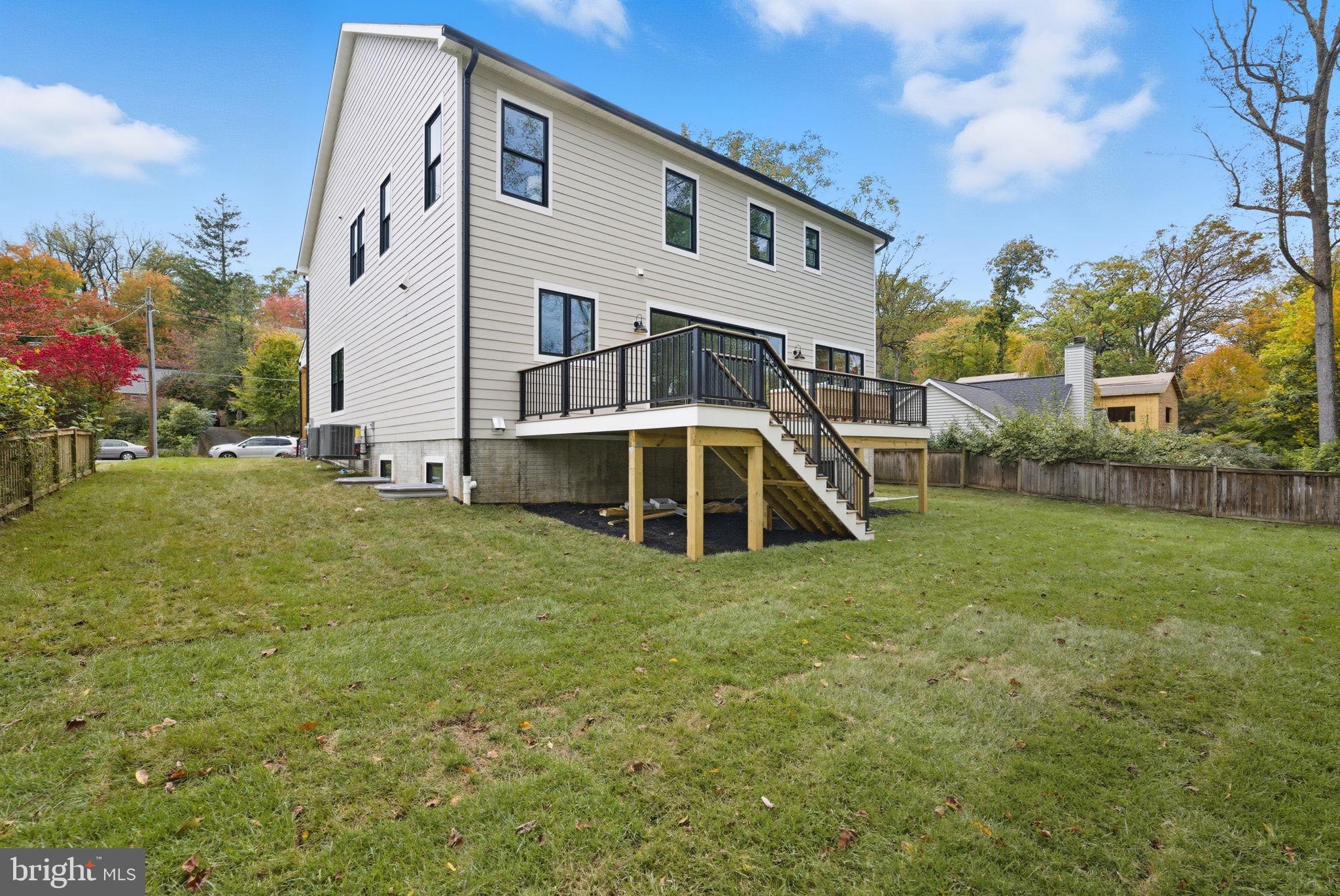 POPLAR HEIGHTS - Residential