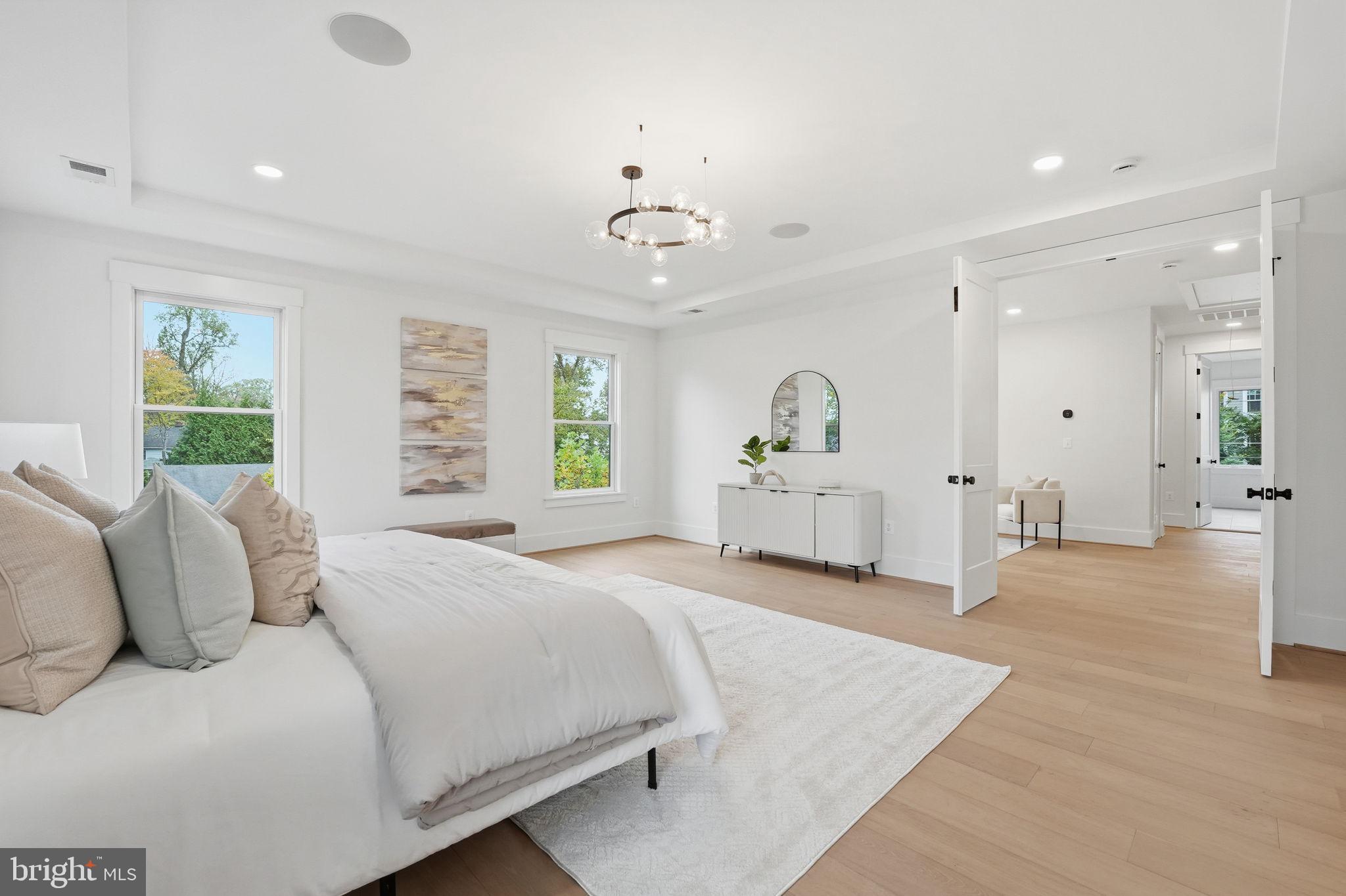 POPLAR HEIGHTS - Residential