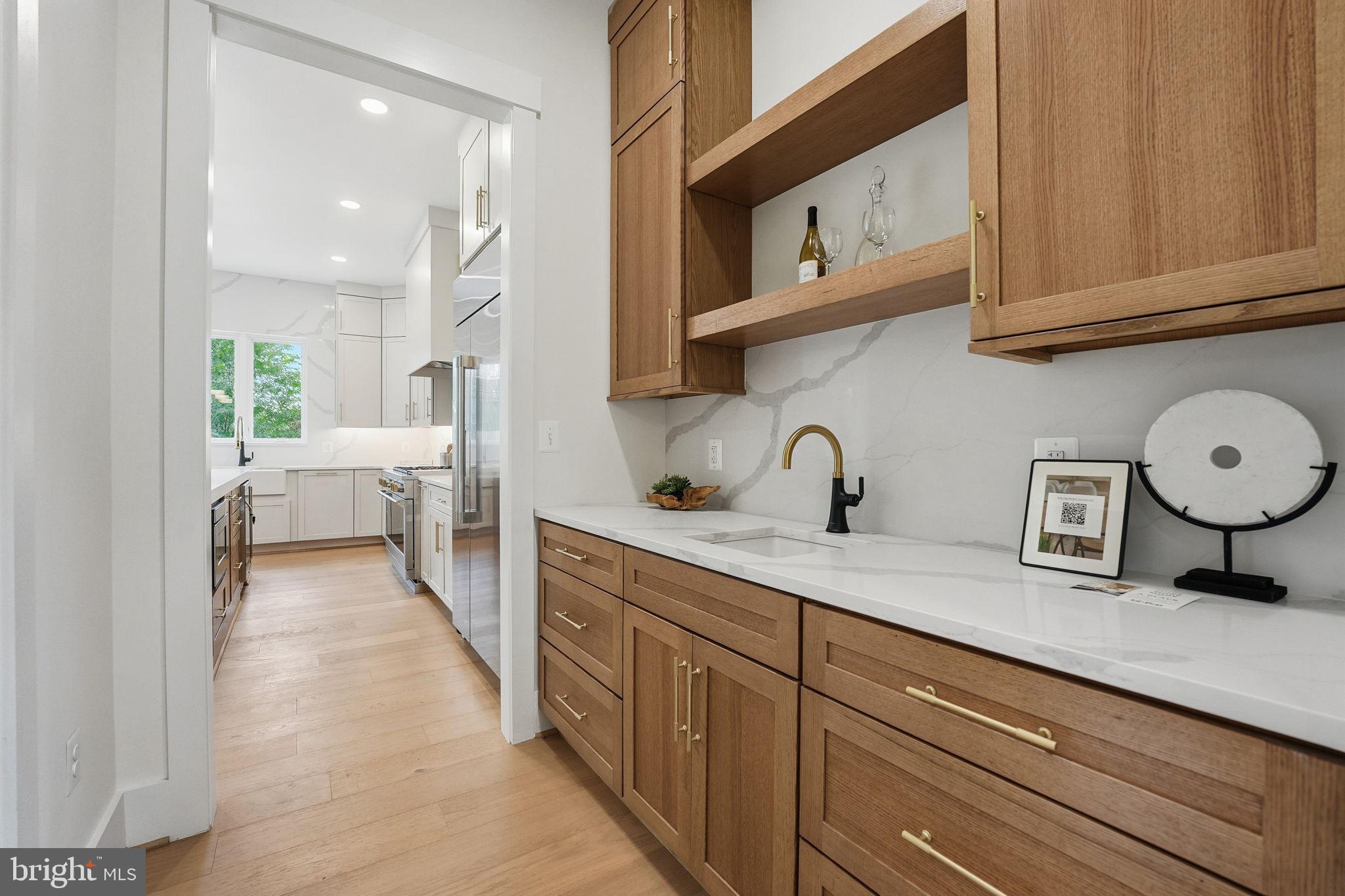 POPLAR HEIGHTS - Residential