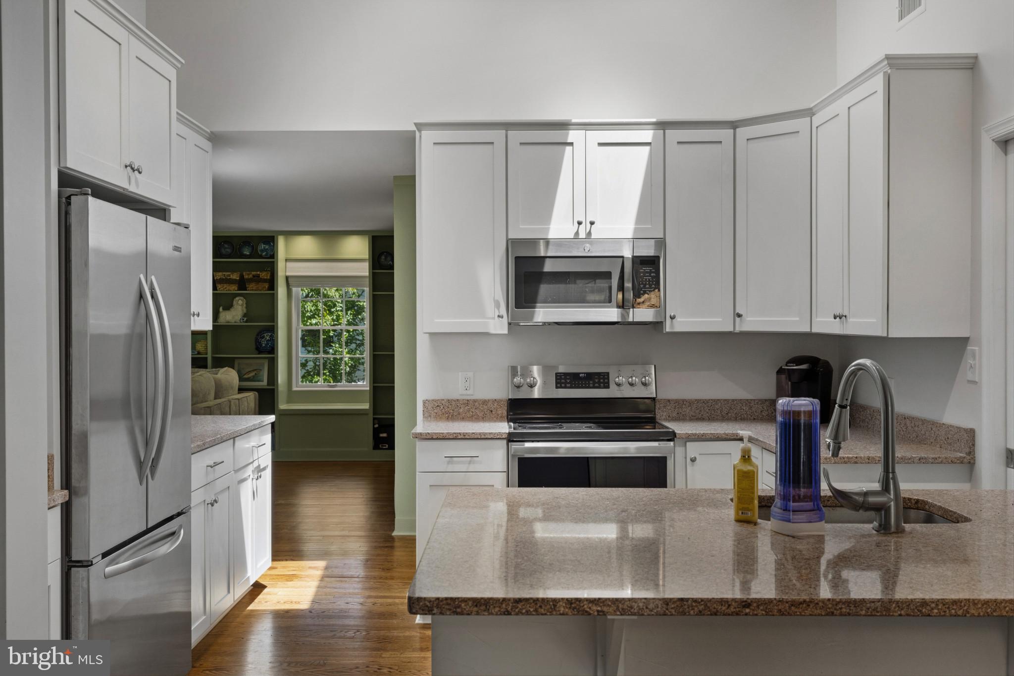 PENDENNIS MOUNT - Residential