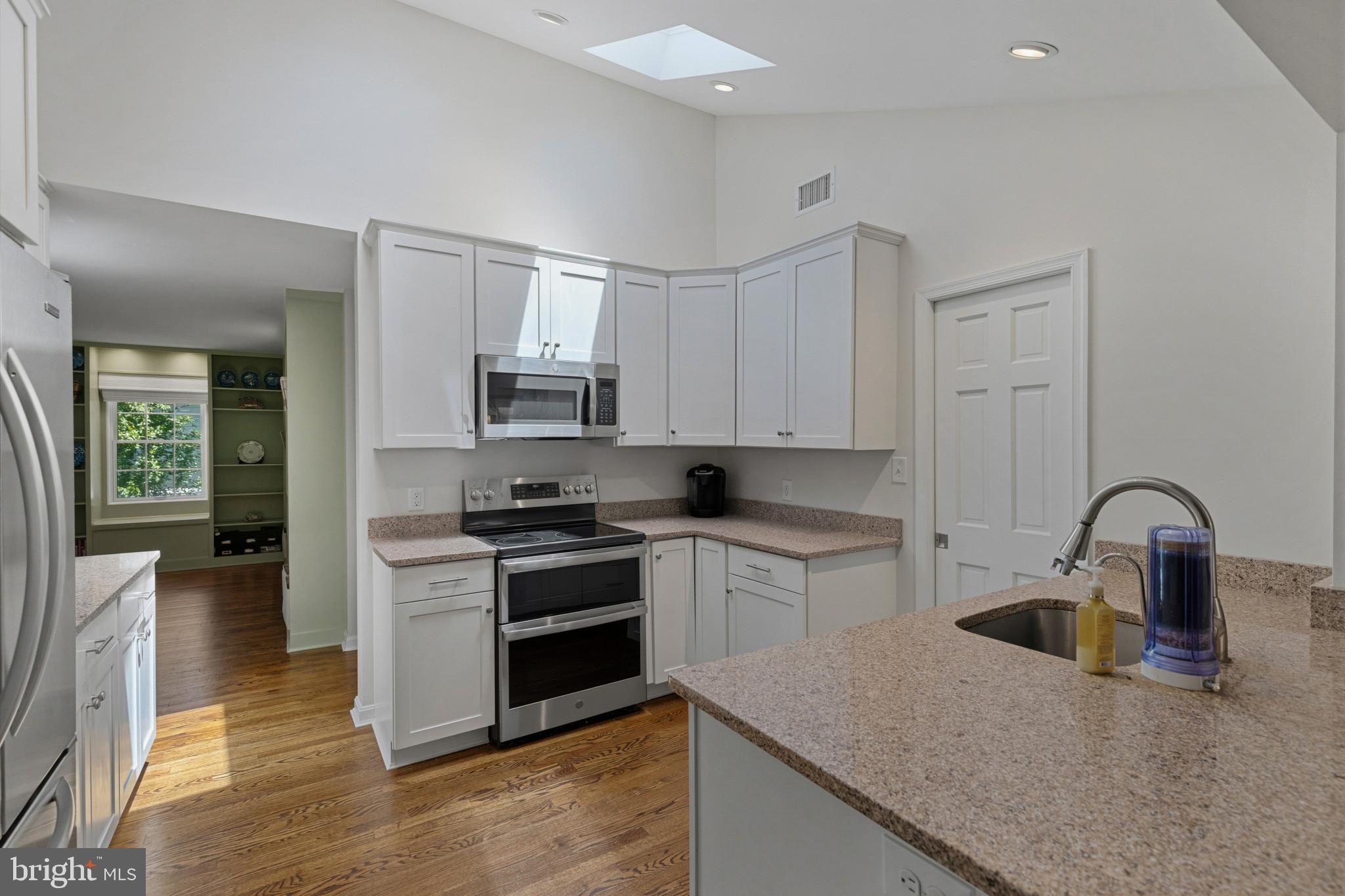 PENDENNIS MOUNT - Residential