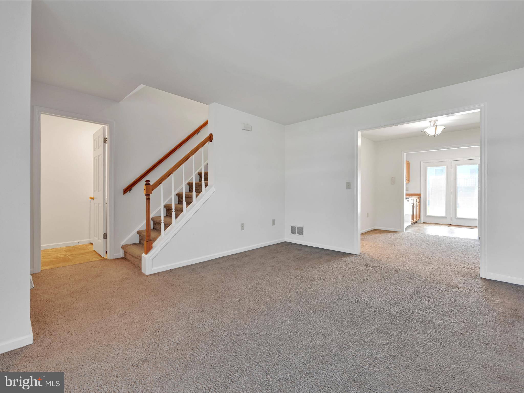 OAK HILLS - Residential