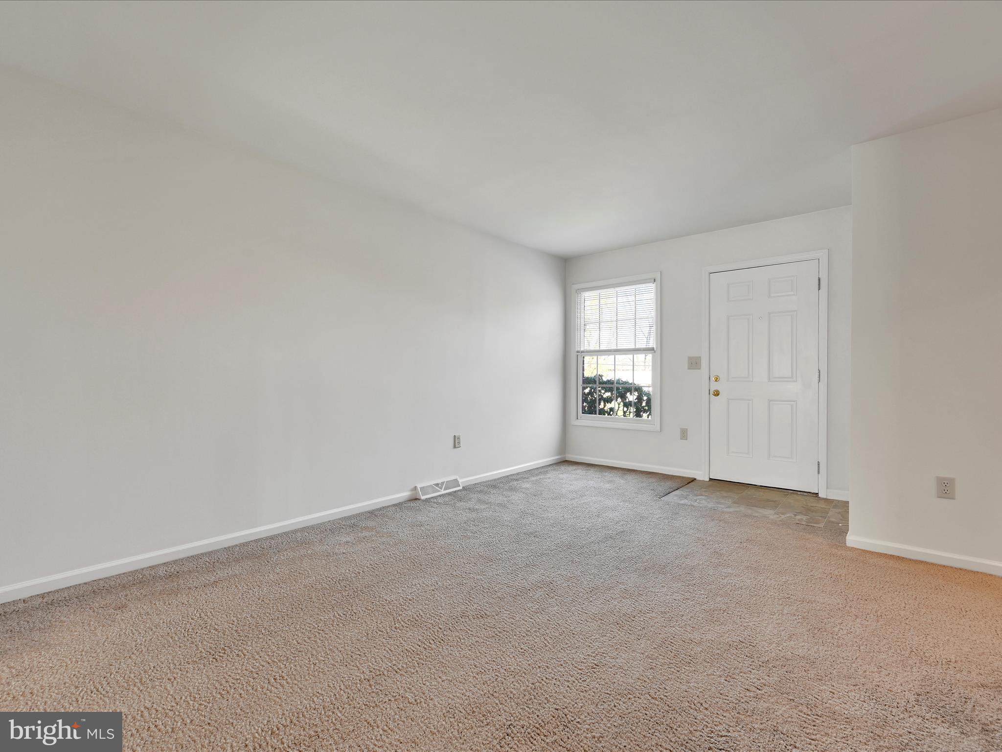 OAK HILLS - Residential