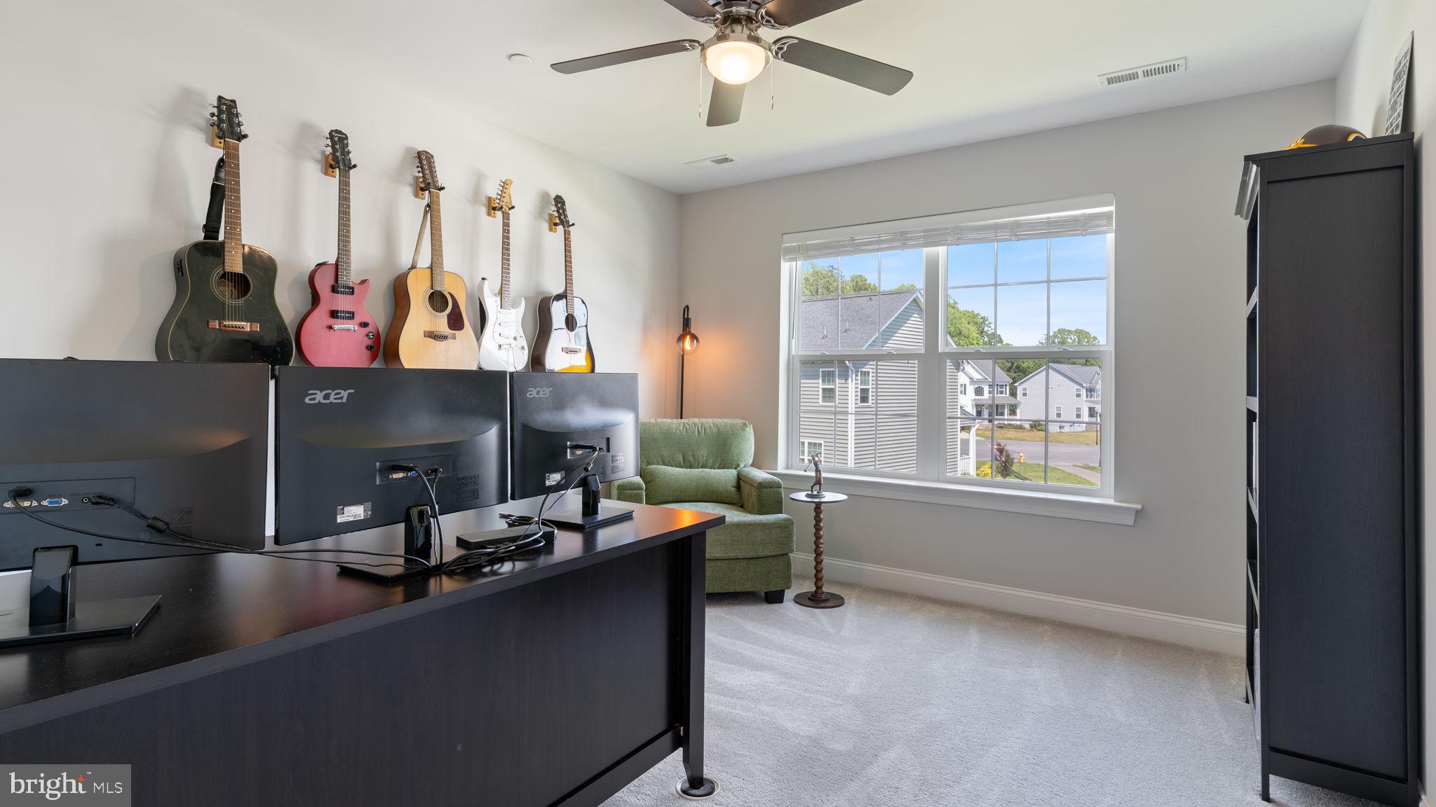 MEADOWS AT TOWN RUN - Residential