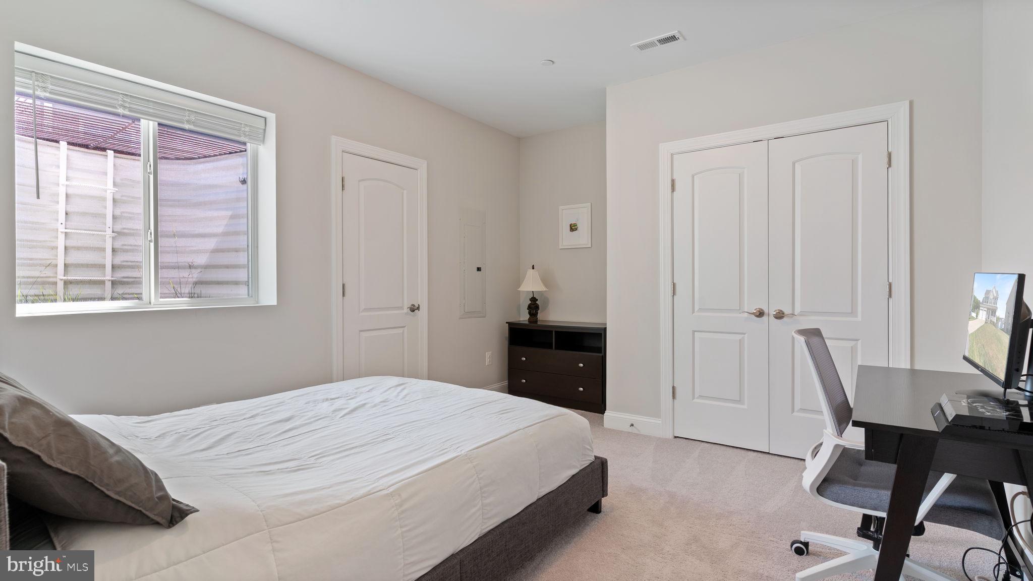 MEADOWS AT TOWN RUN - Residential