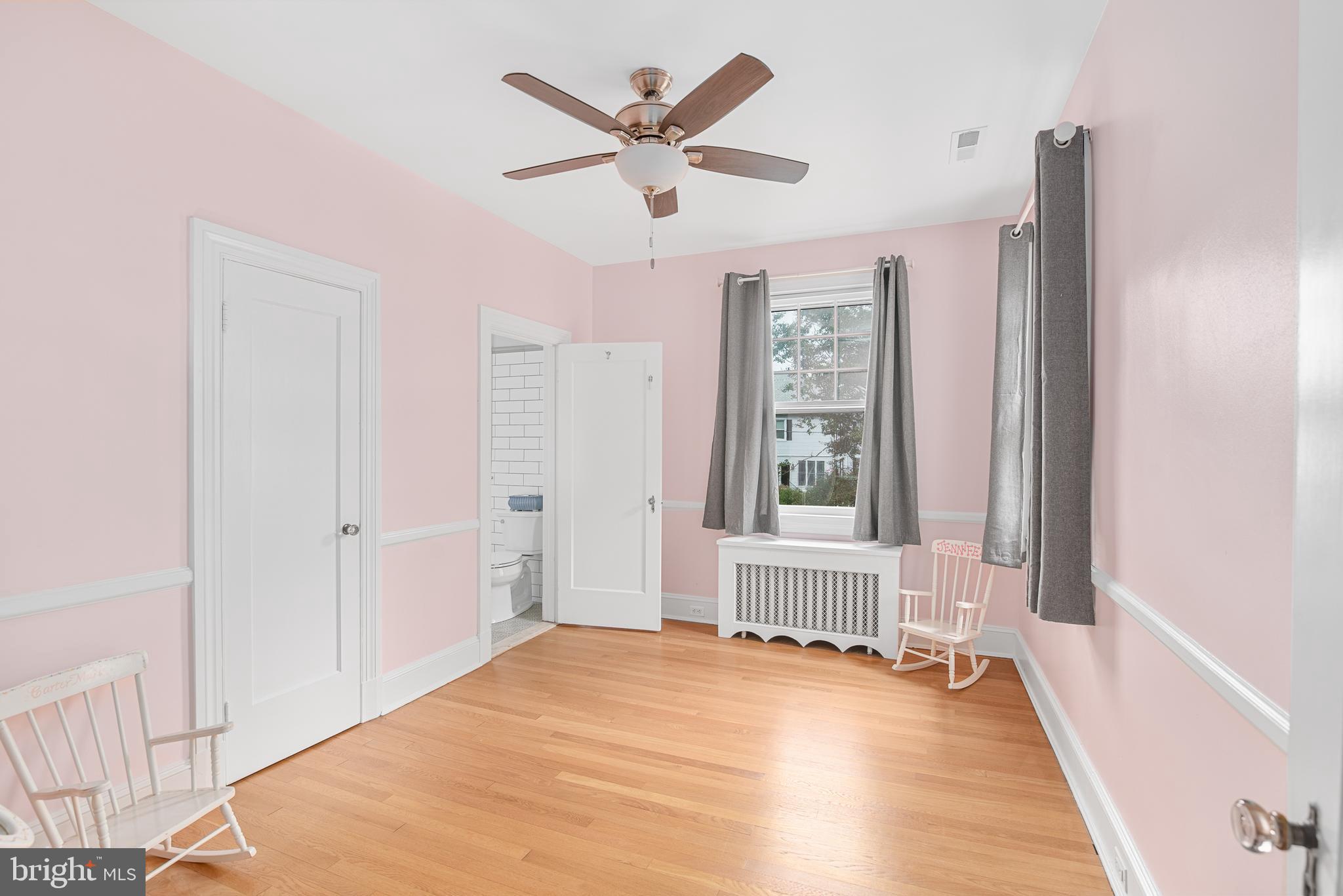 EASTON - Residential