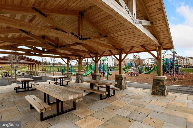 CABIN BRANCH - Residential