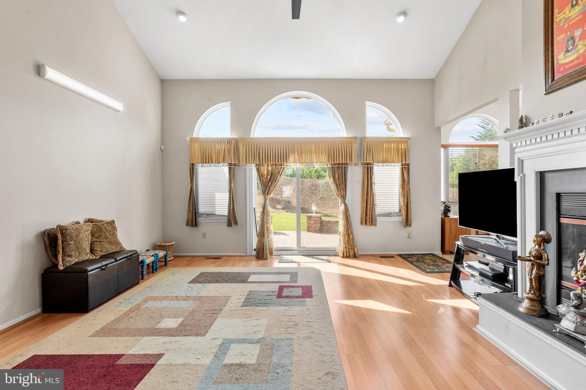 HICKORY RIDGE - Residential