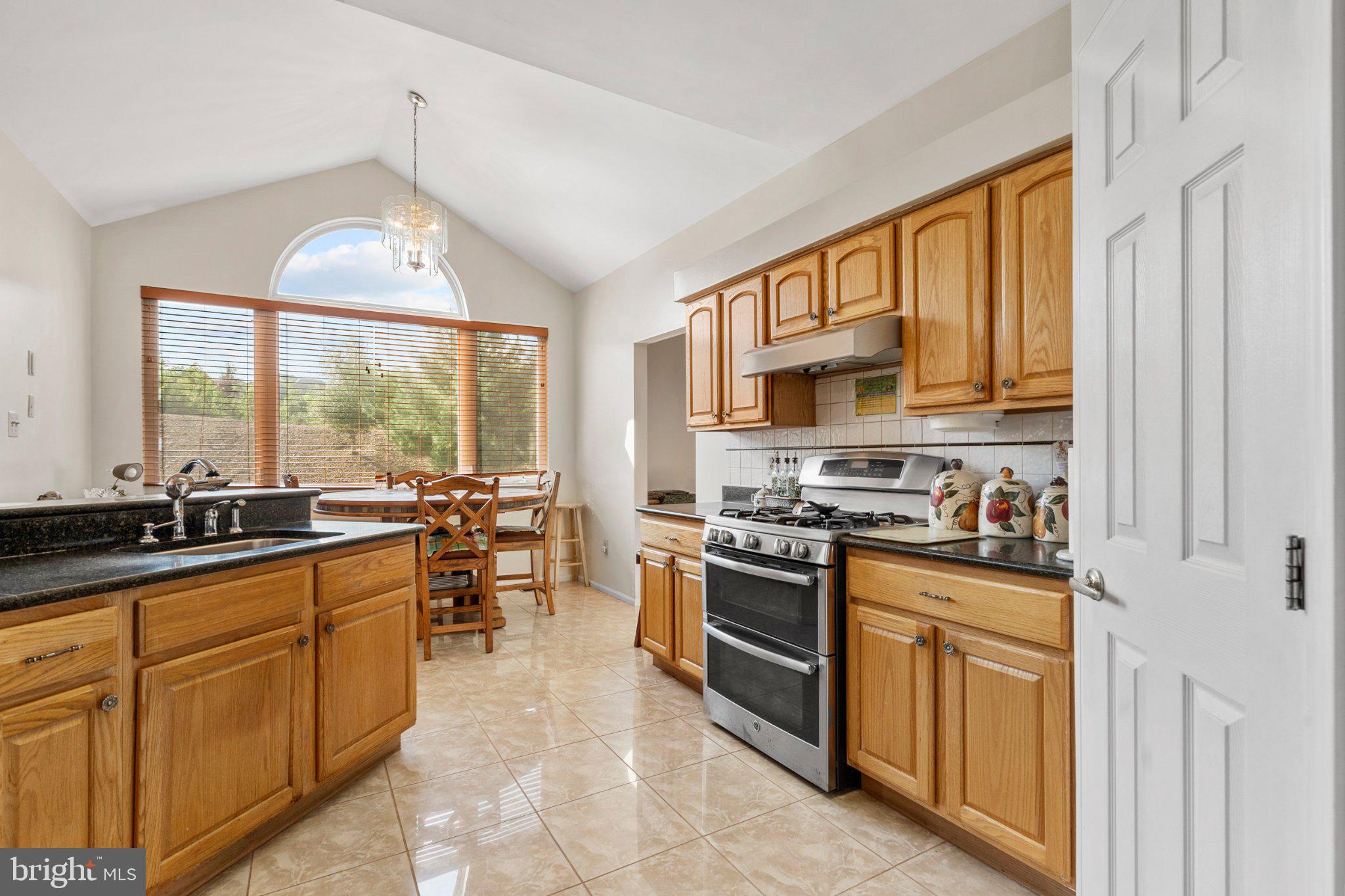HICKORY RIDGE - Residential